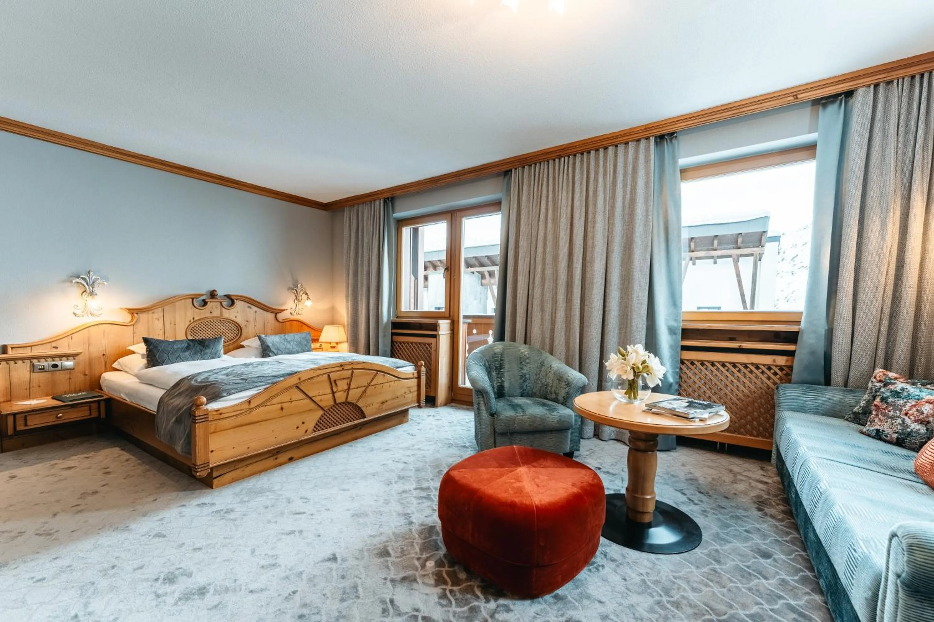 Photo of the whole room, Bed in Hotel Maiensee