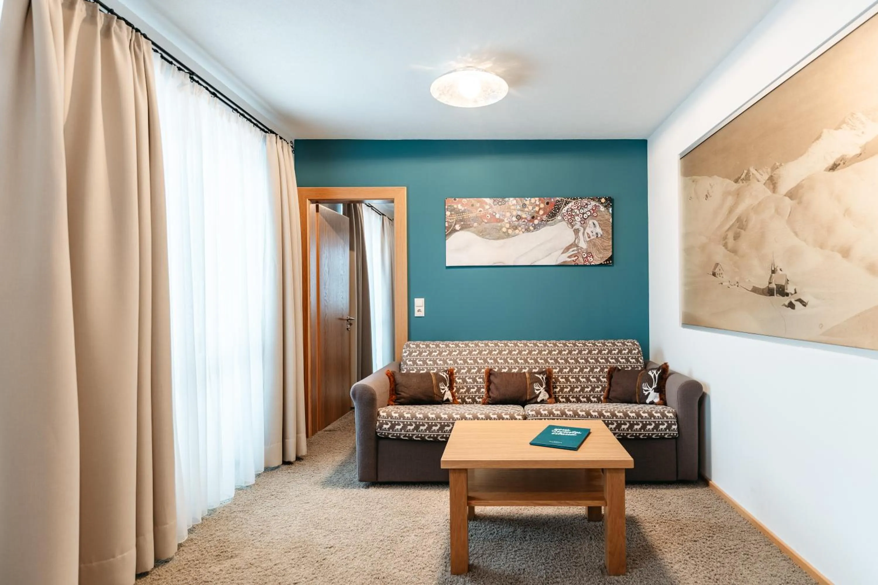 Living room in Hotel Maiensee