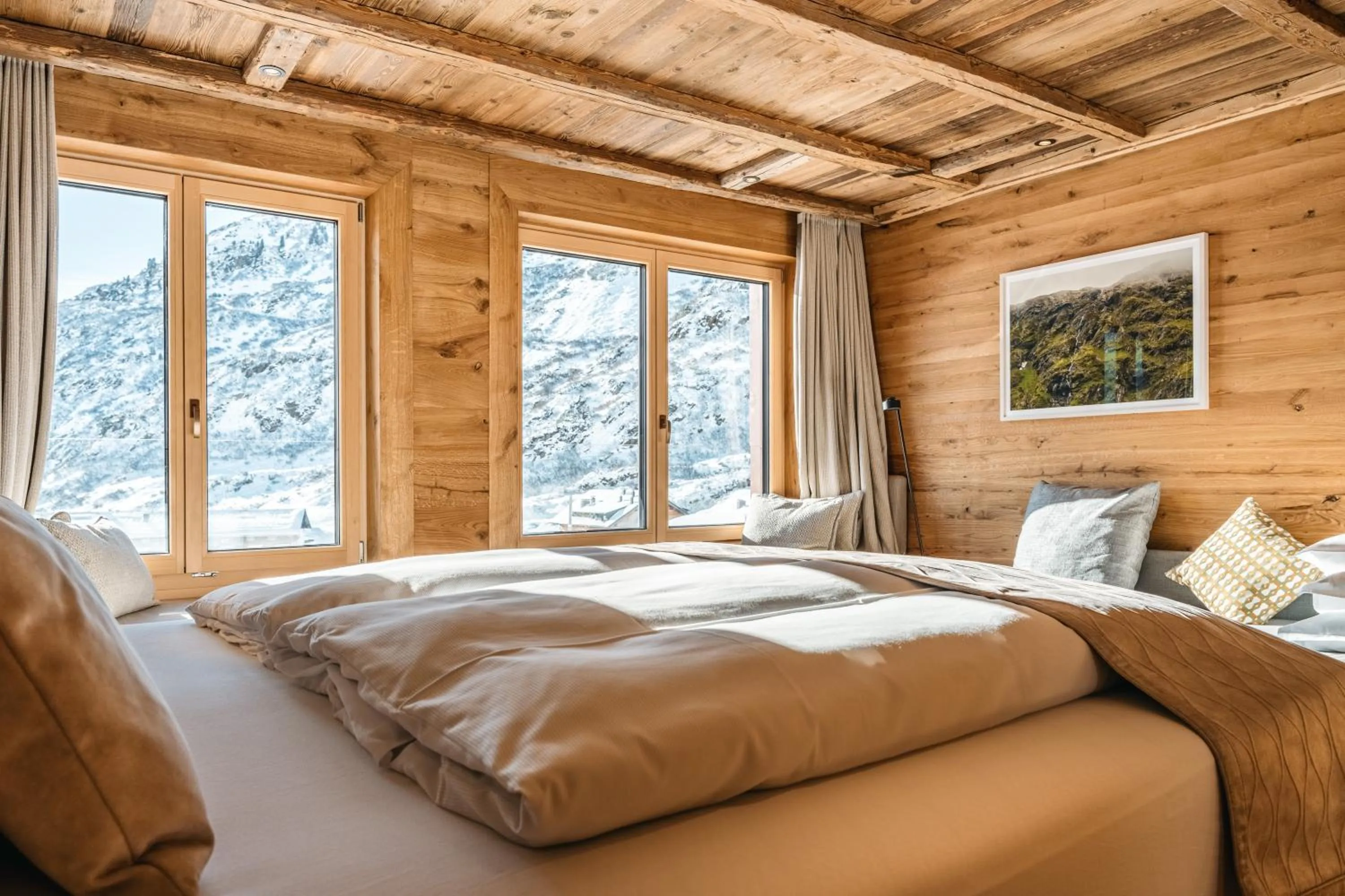 Bed in Hotel Maiensee