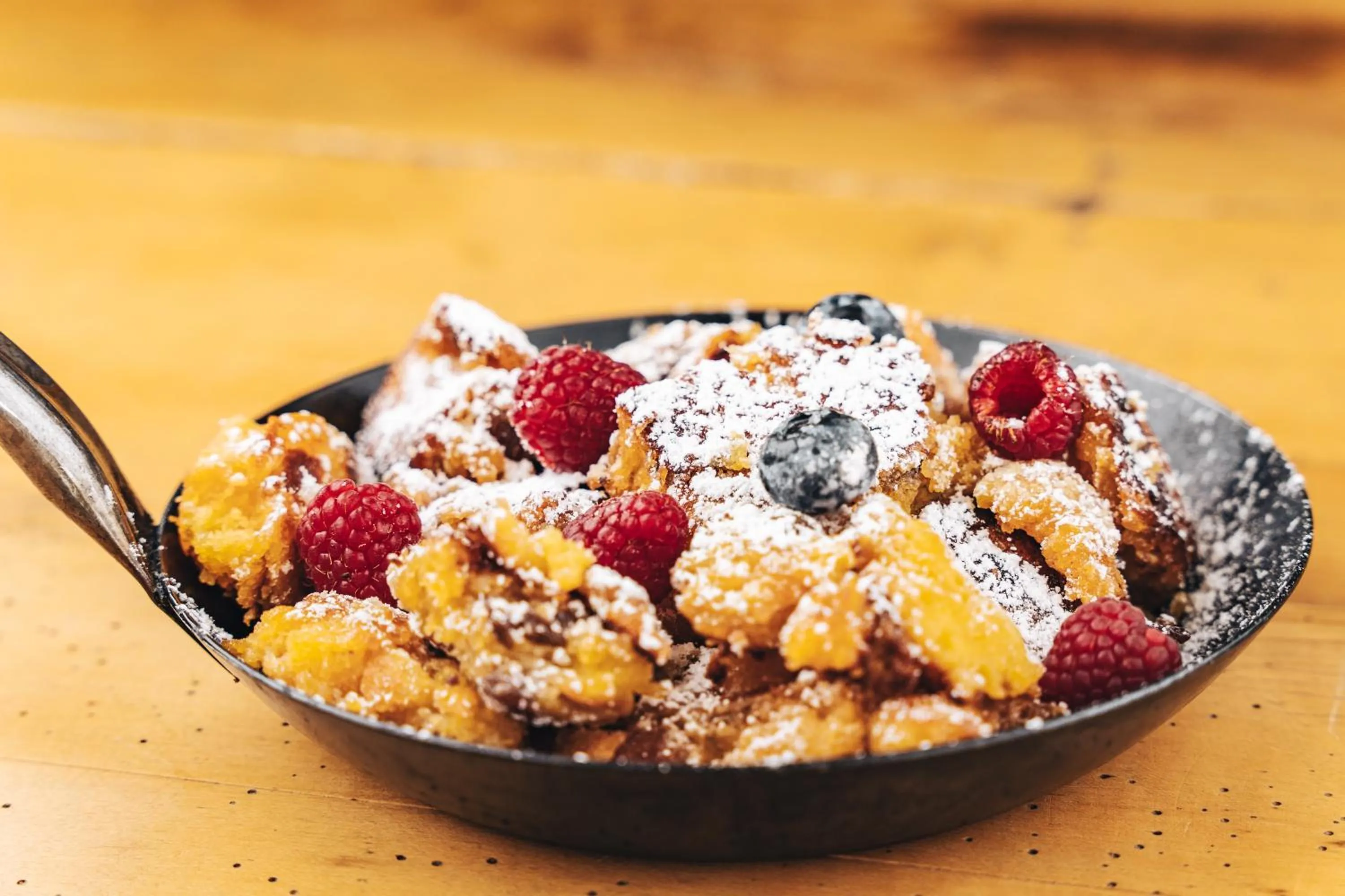 Restaurant/places to eat in Hotel Maiensee