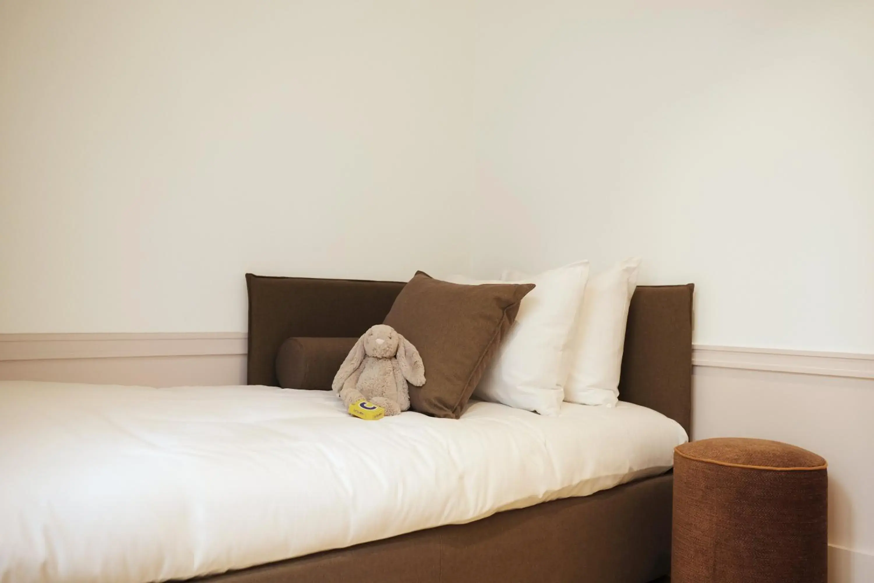 Bed in Hôtel Casimir Bed in Hôtel Casimir