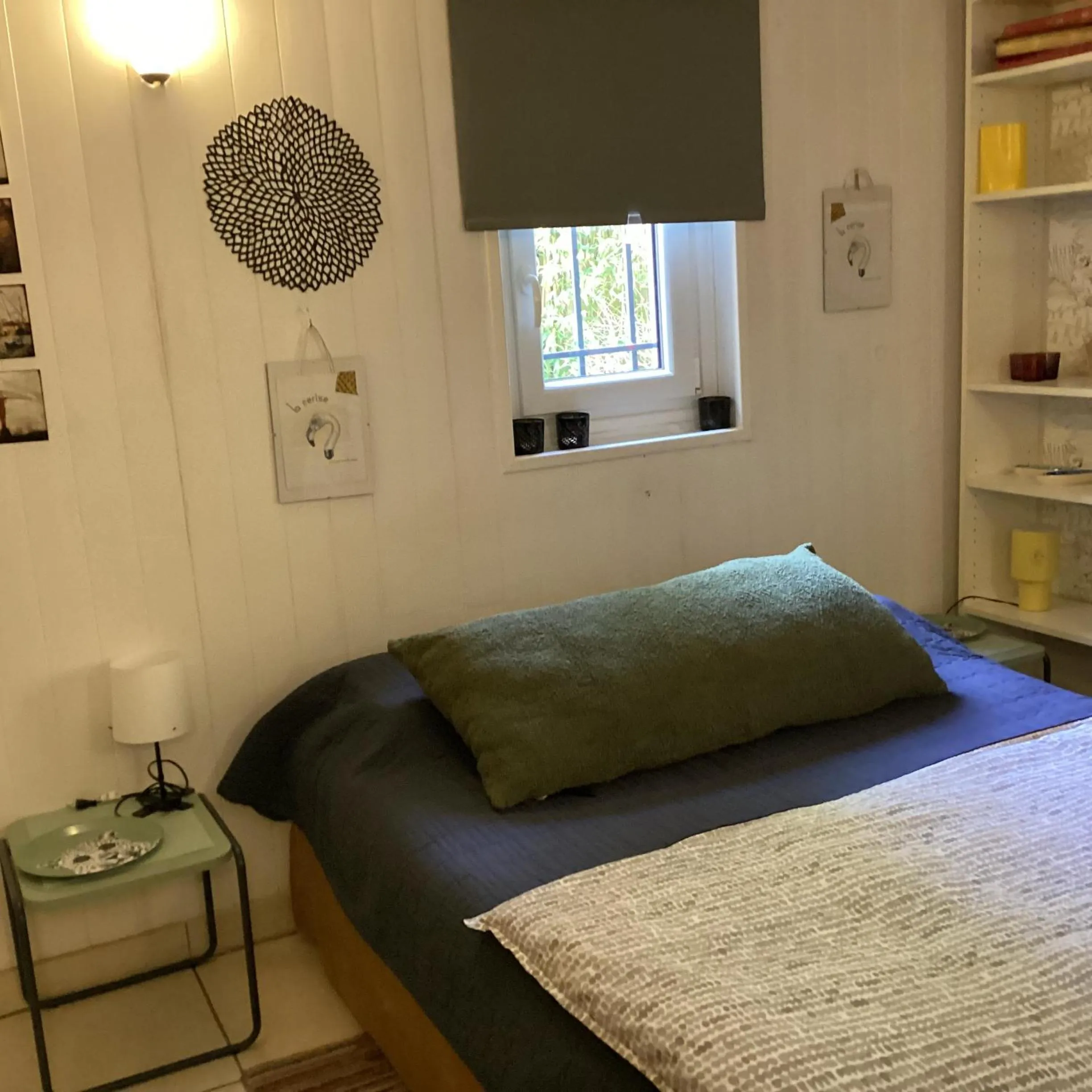 Bed in Maisonnette Nantes