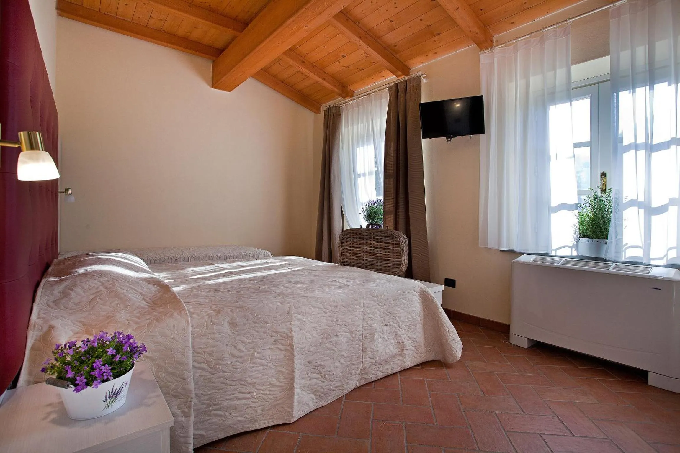 Bedroom, Bed in Tenuta San Giovanni Lucca