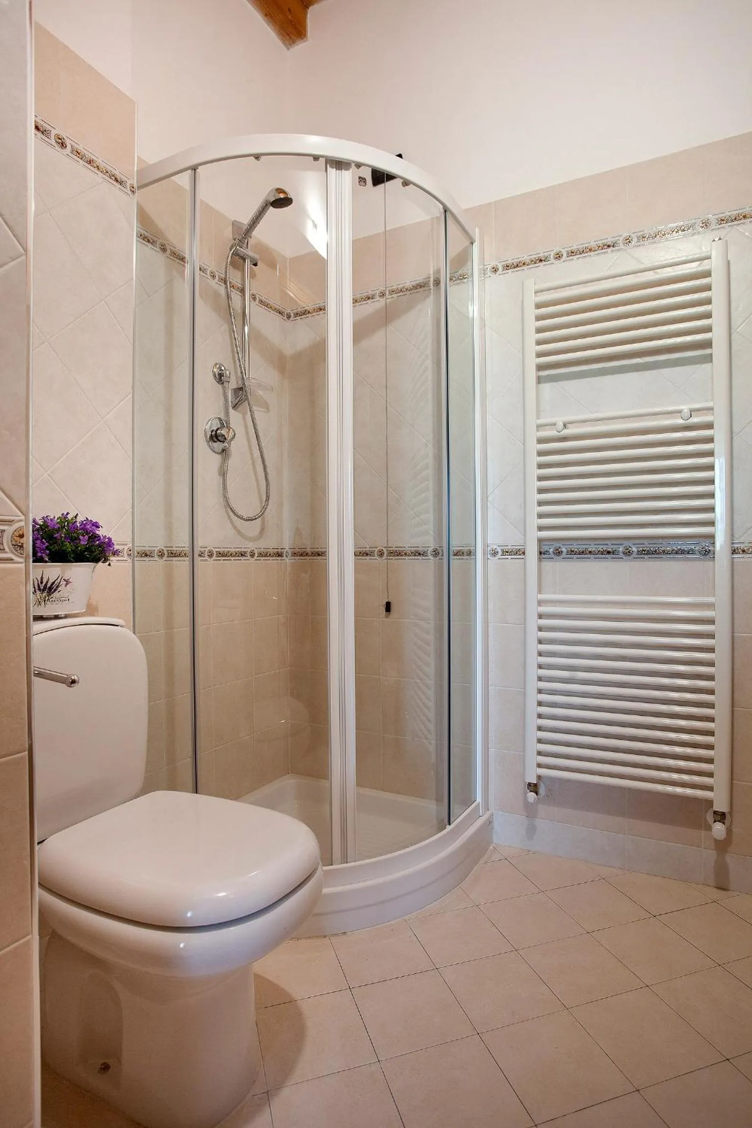 Bathroom in Tenuta San Giovanni Lucca