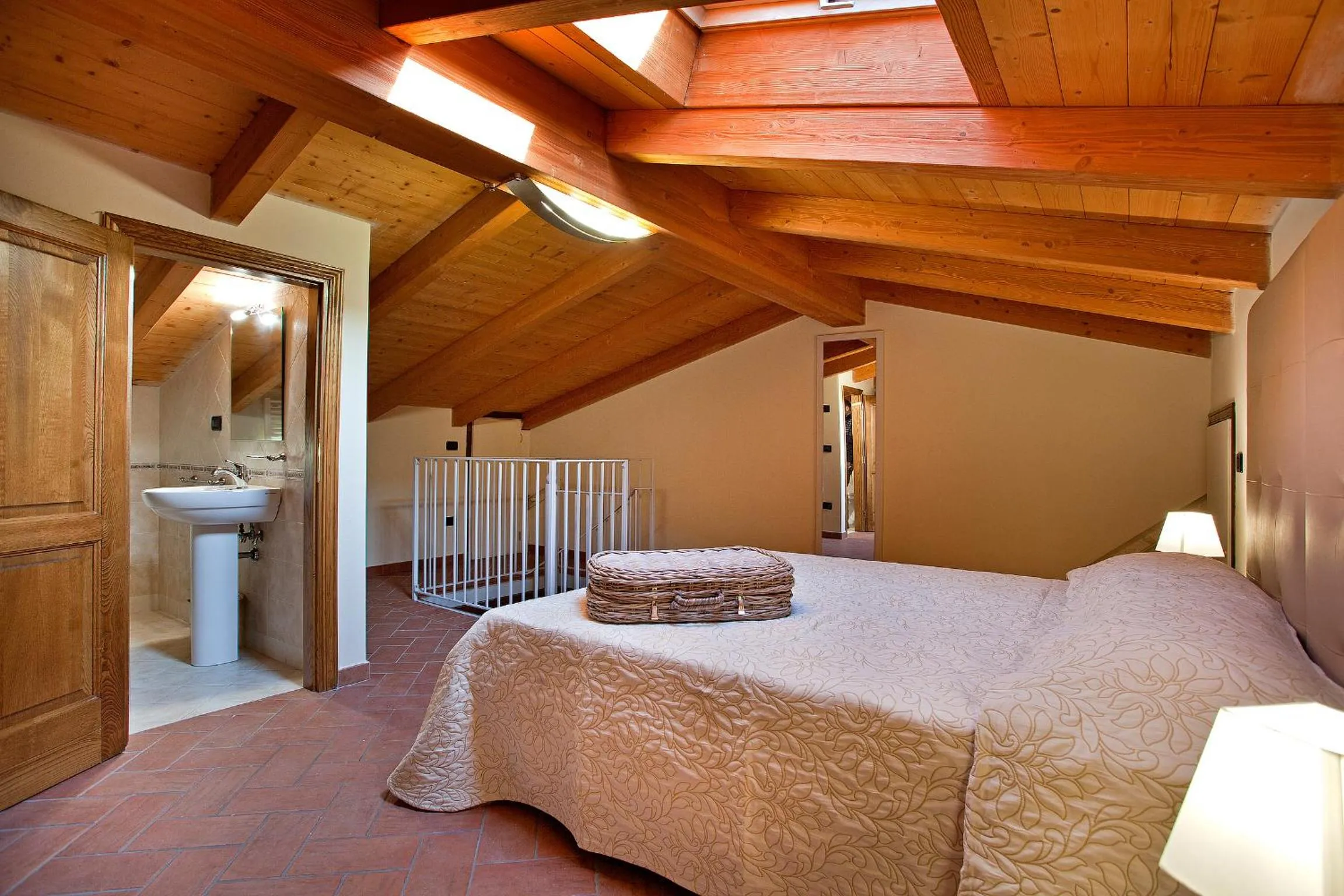 Bedroom, Bed in Tenuta San Giovanni Lucca