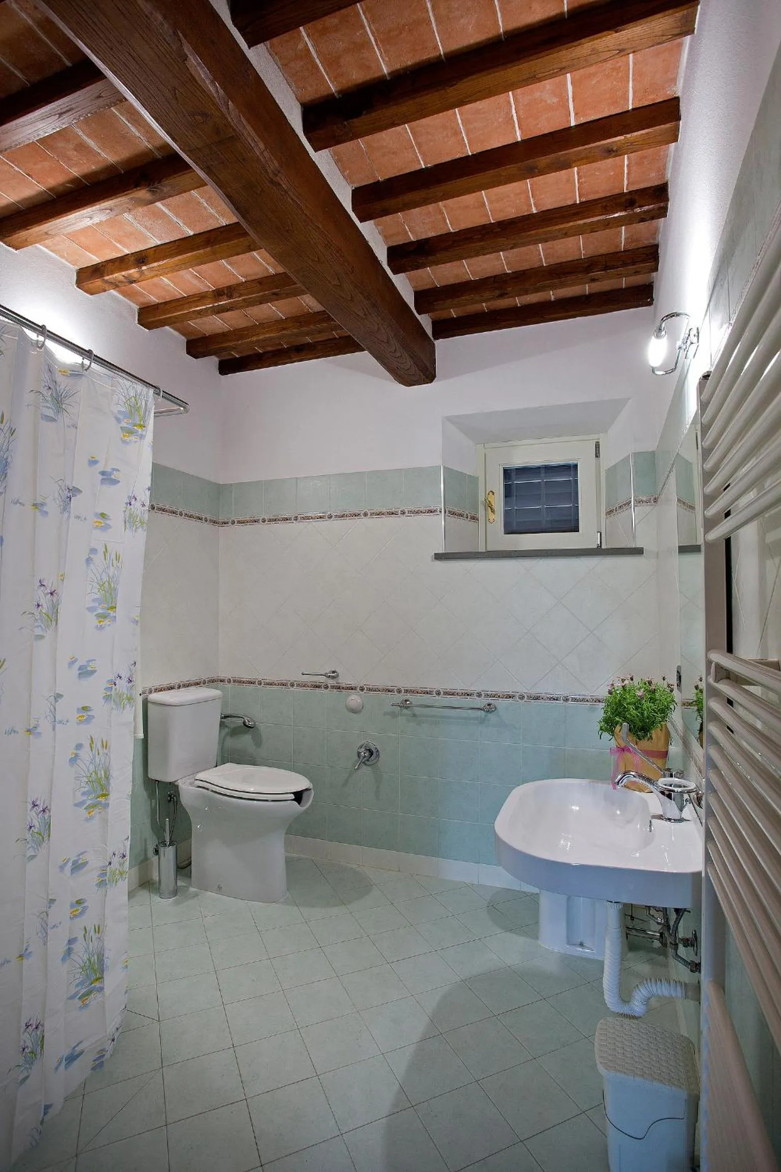 Bathroom in Tenuta San Giovanni Lucca