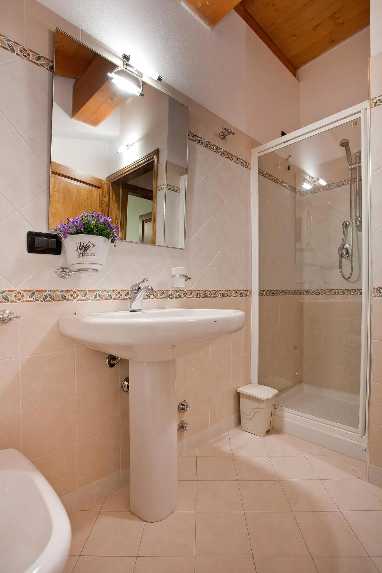 Bathroom in Tenuta San Giovanni Lucca