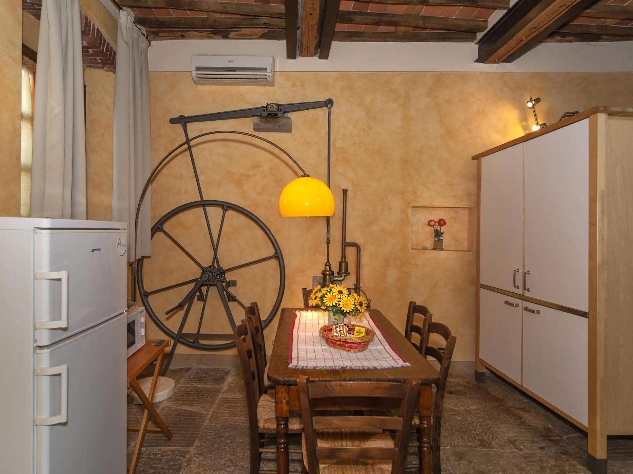 Dining area in Tenuta San Giovanni Lucca