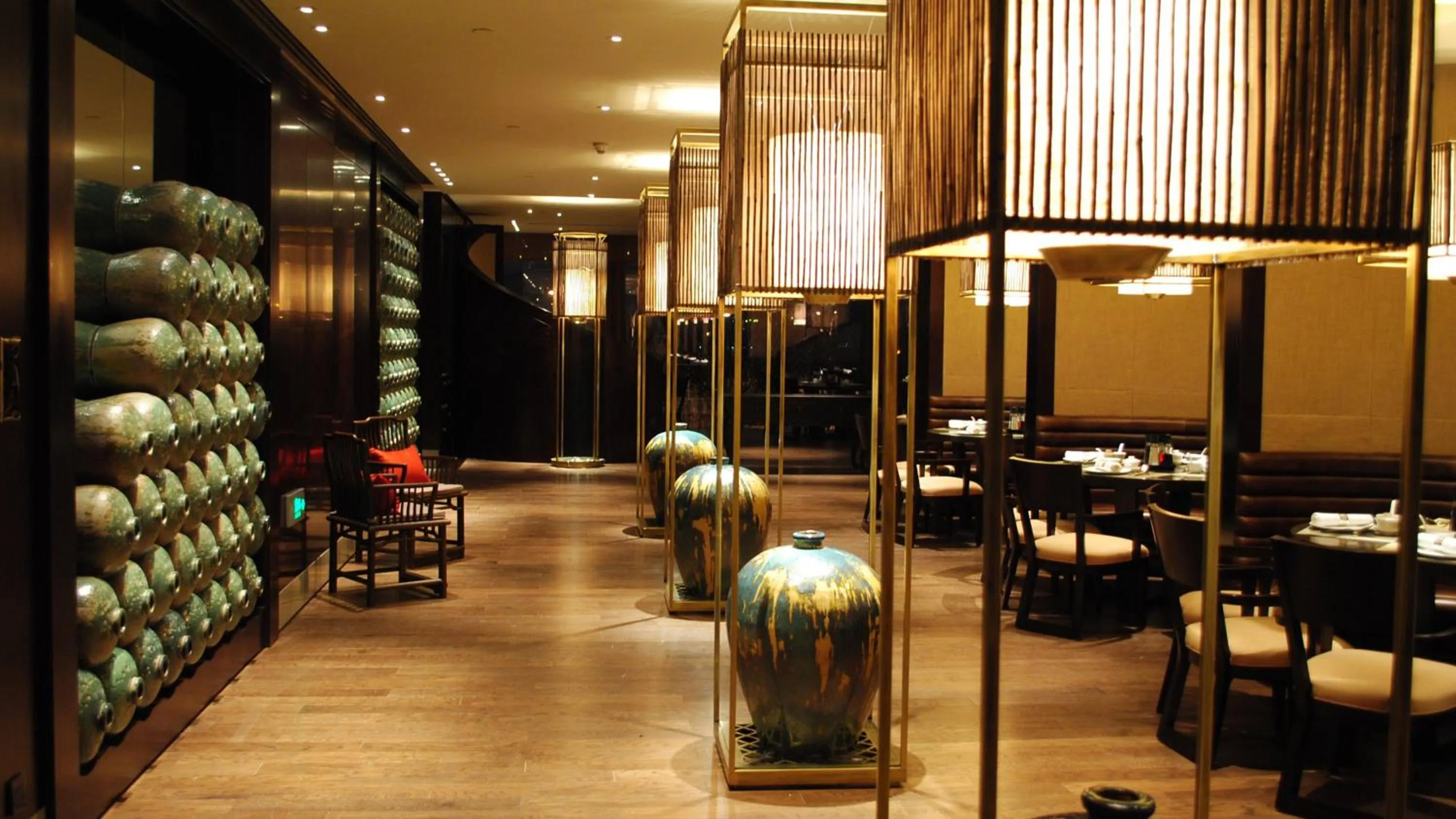 Restaurant/places to eat in InterContinental Shanghai Expo by IHG - Huangpu Riverview, 3KM to the Bund & Lujiazui, Near 2 Major Exhibition Centers, Onsite Currency Exchange