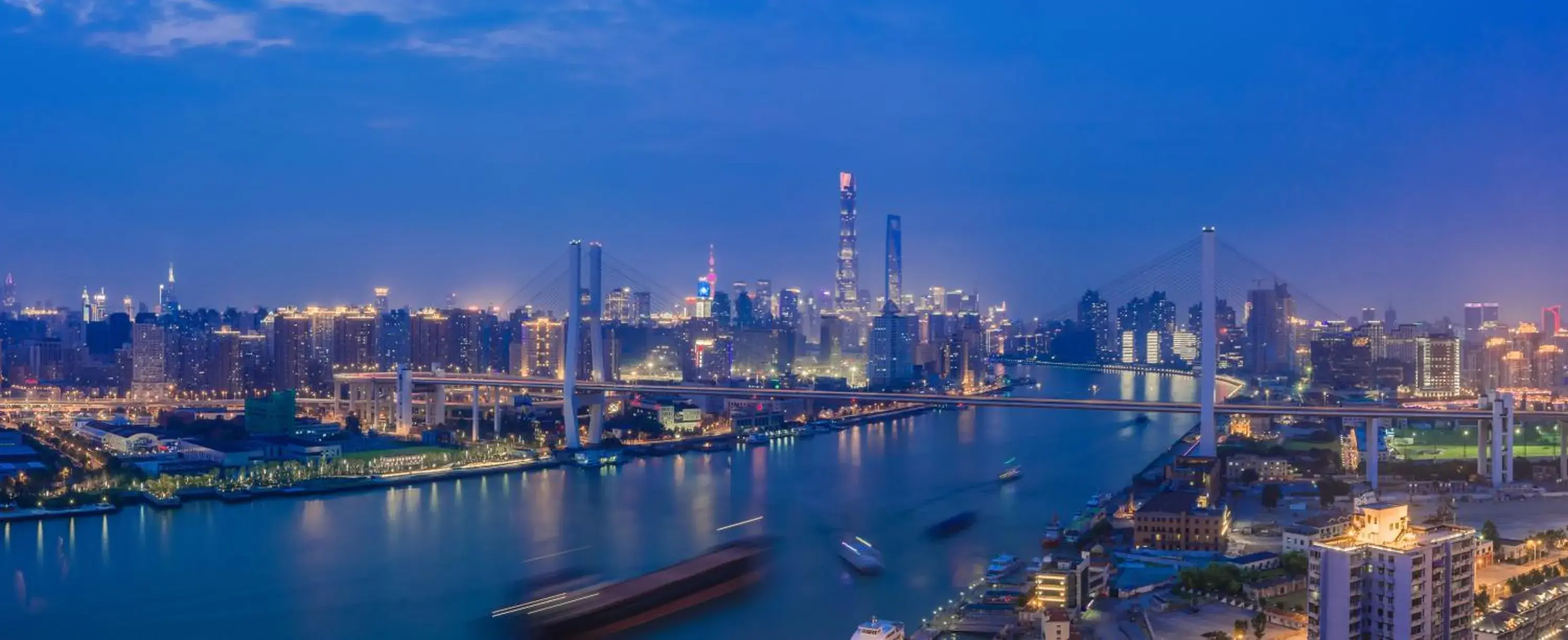 Property building in InterContinental Shanghai Expo by IHG Property building in InterContinental Shanghai Expo by IHG