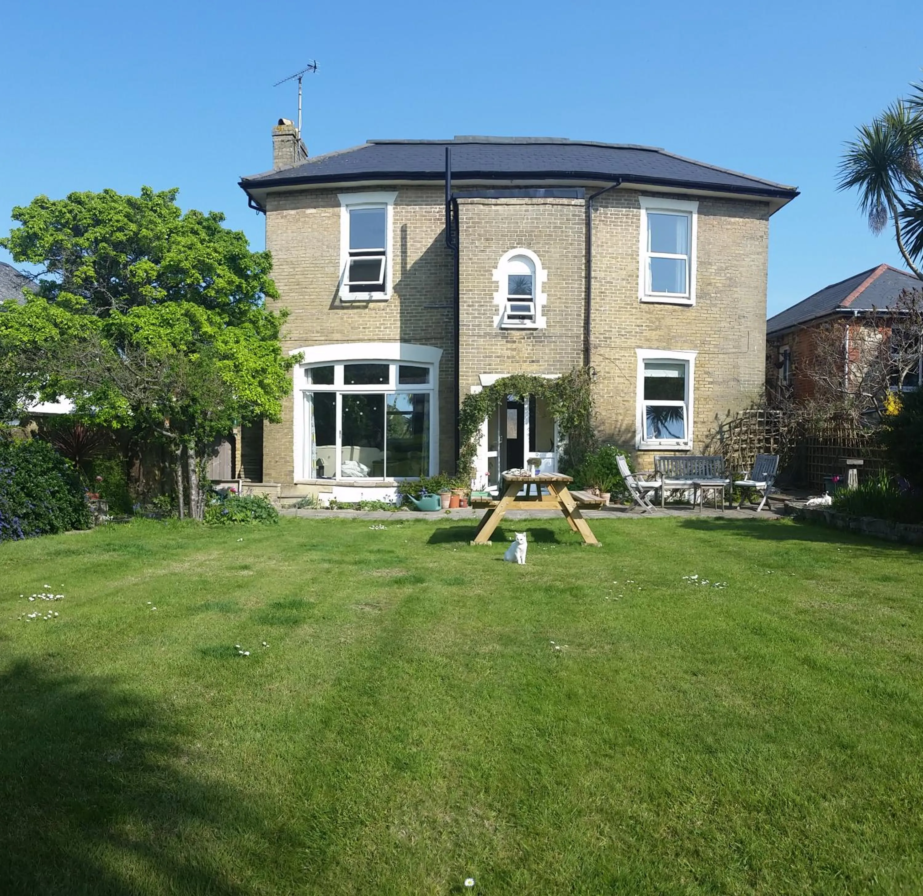 Garden view in Grantham House