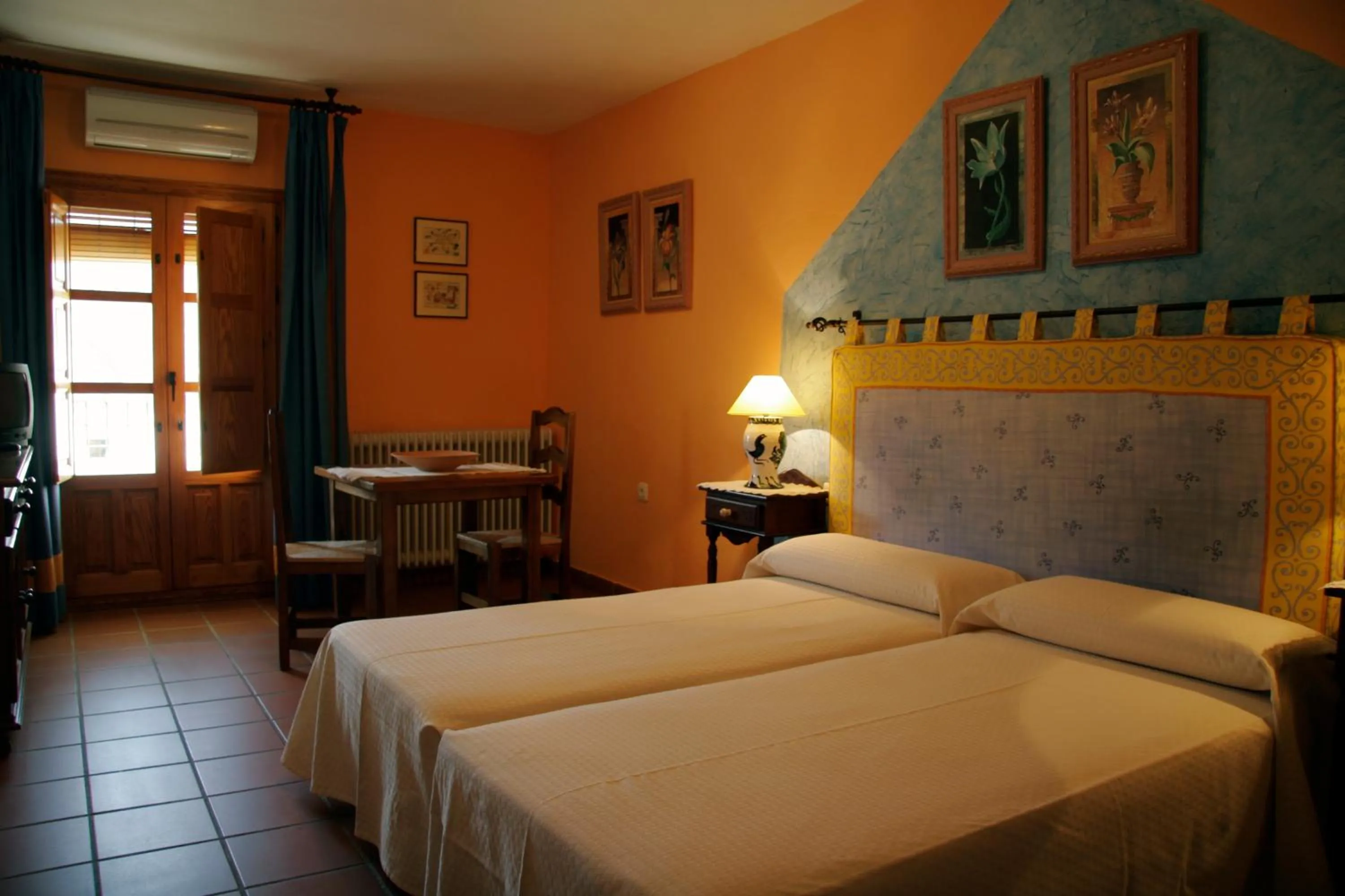 Photo of the whole room, Bed in Hotel De Mecina Fondales
