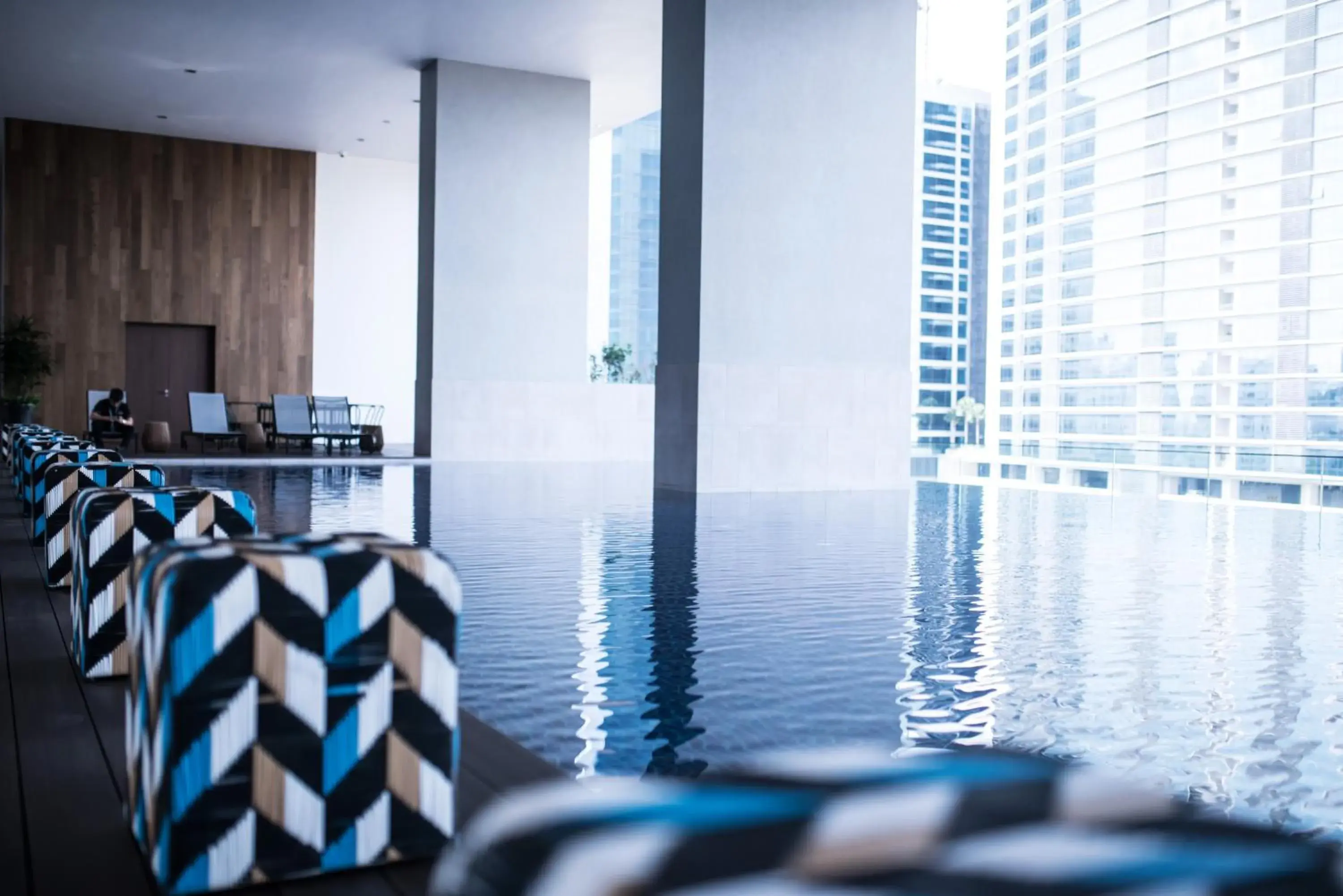 Swimming pool in KL Sentral Bangsar Suites (EST) by Luxury Suites Asia Swimming pool in KL Sentral Bangsar Suites (EST) by Luxury Suites Asia