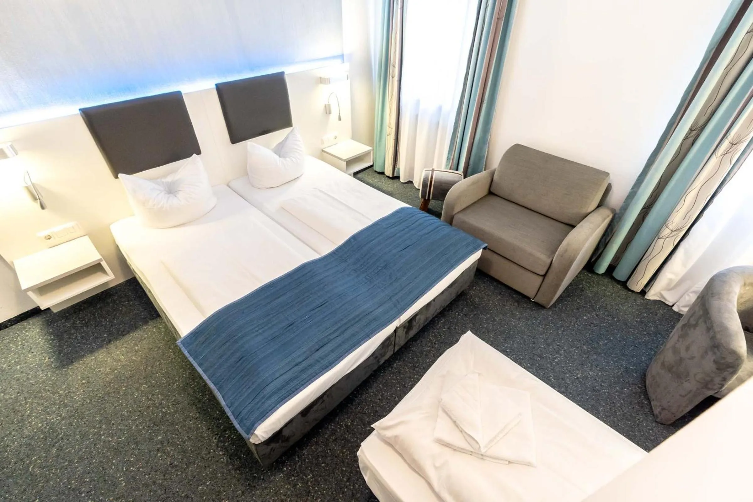 Bed in Hotel Wandinger Hof