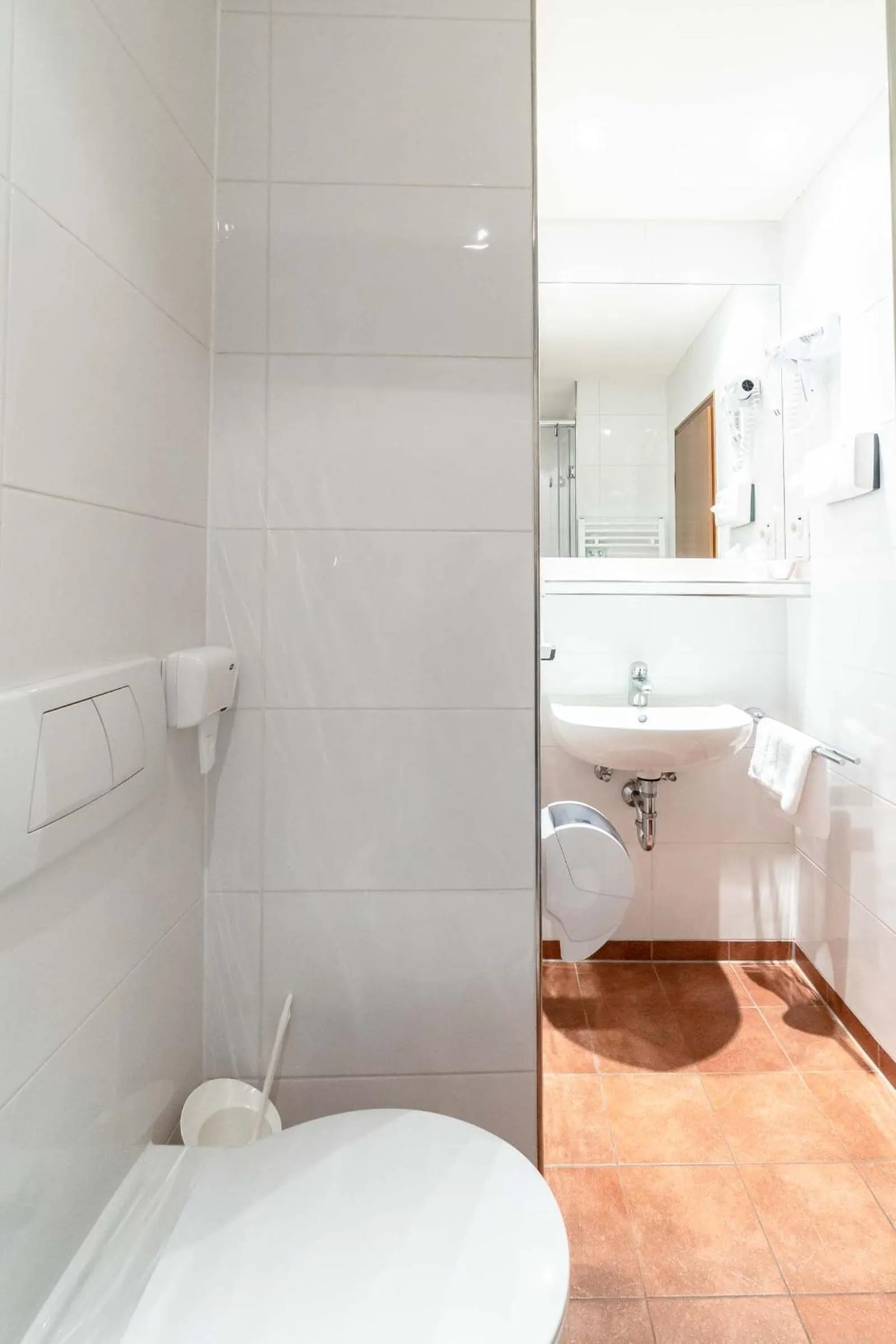 Shower in Hotel Wandinger Hof