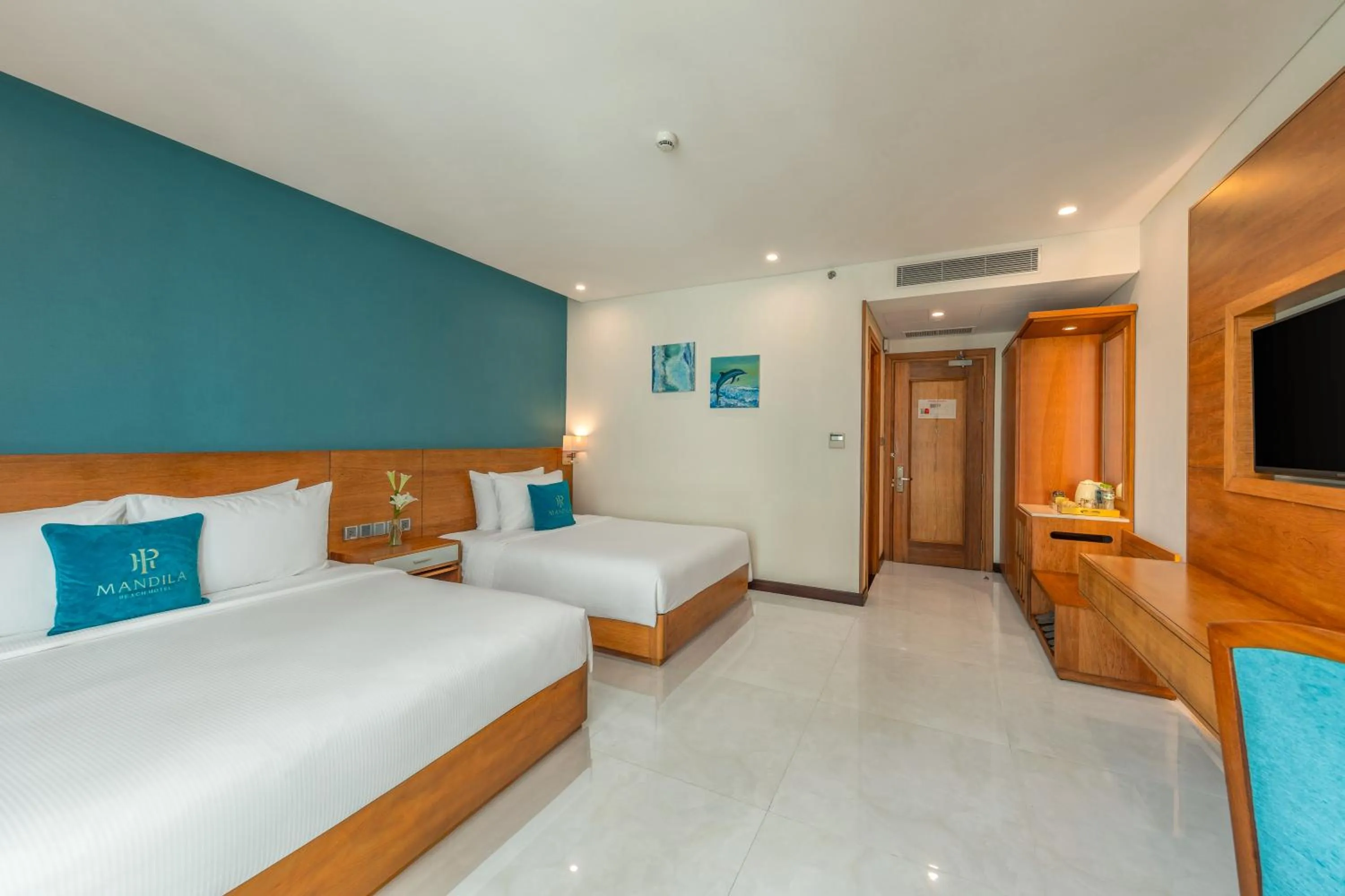 TV and multimedia, Bed in Mandila Beach Hotel Danang