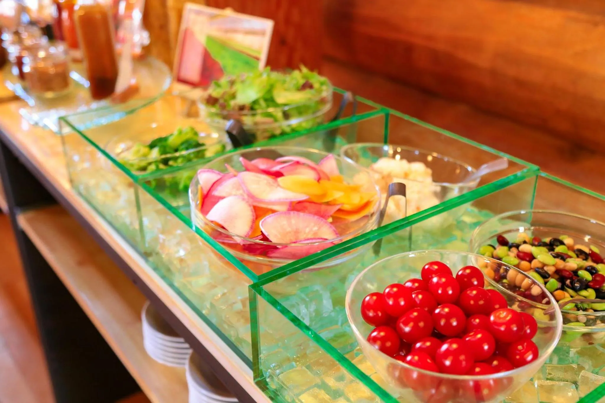 Restaurant/places to eat in Log Hotel The Maple Lodge