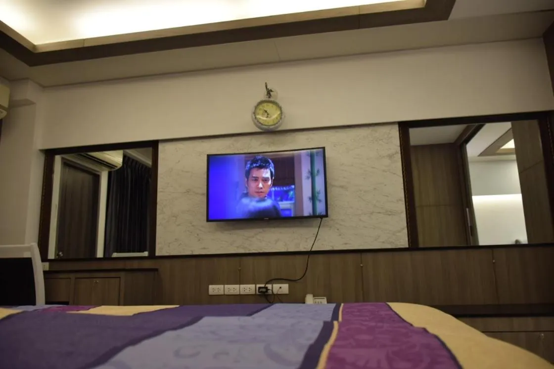 Bed in Family Suite Room Pratunam