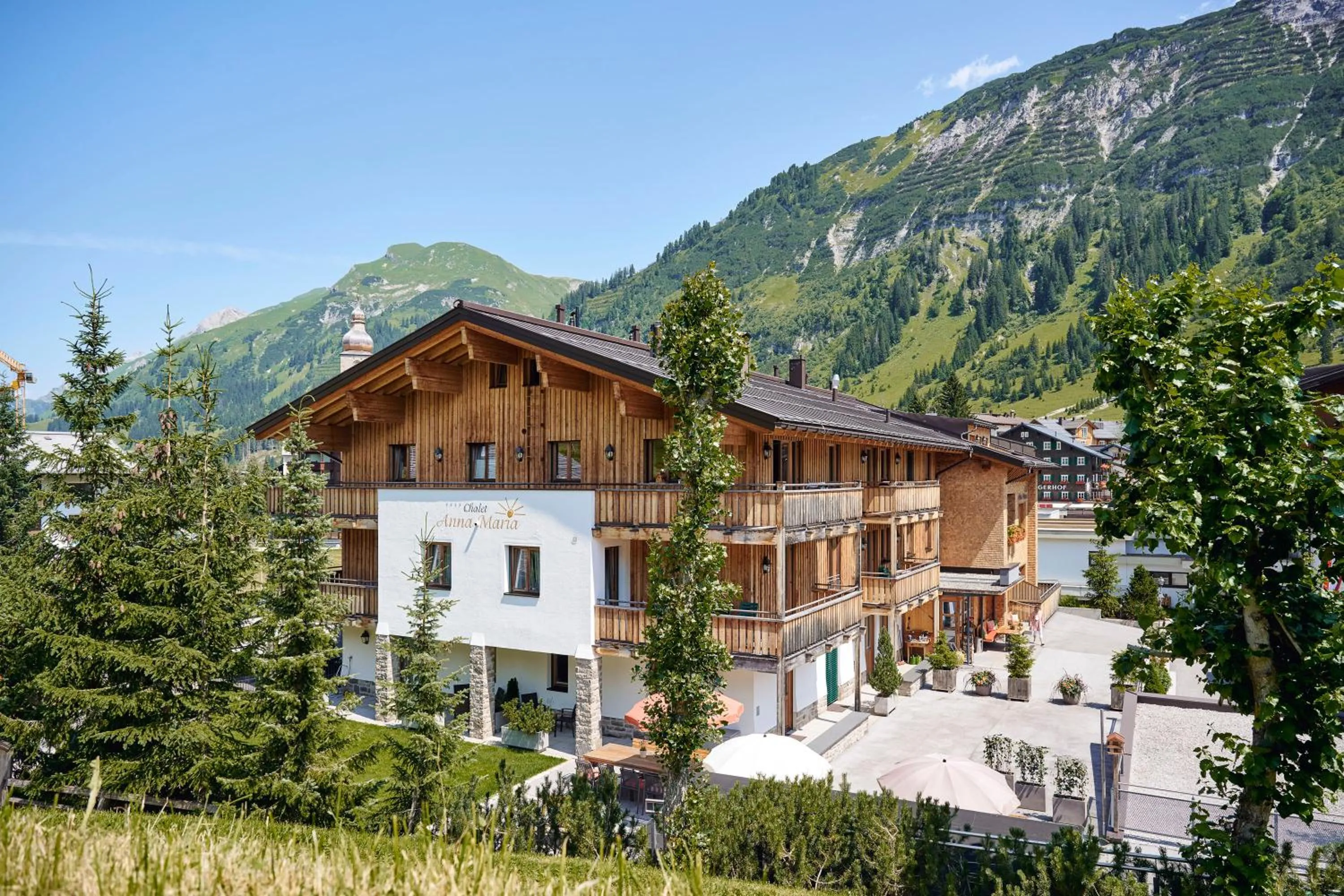Property building in Chalet Anna Maria