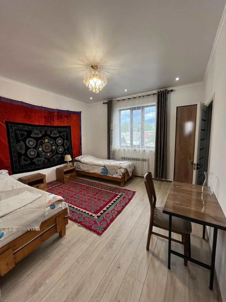 Standard Twin Room with Mountain View in Tündük Guest House, Karakol