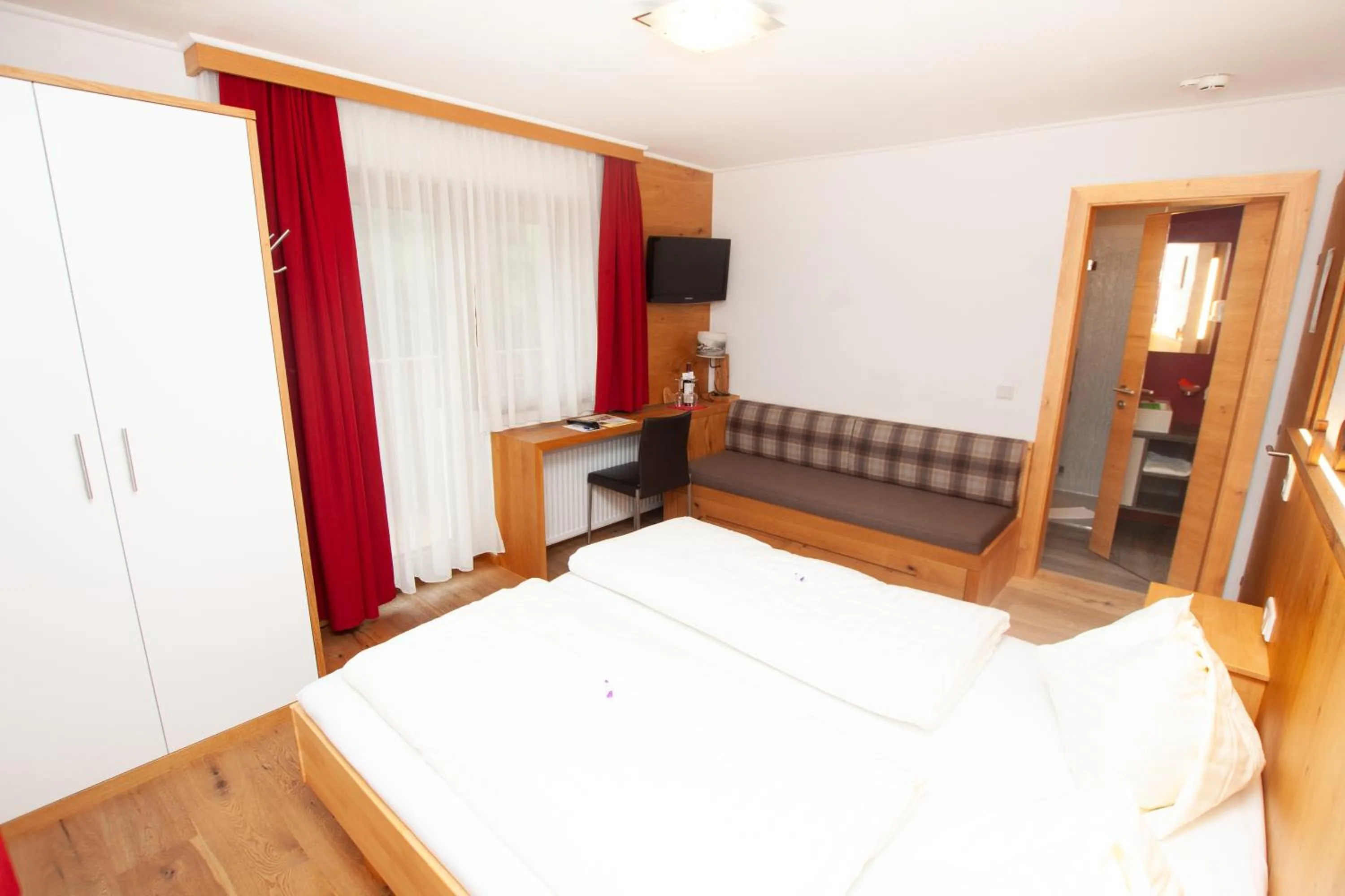 Bed in Berghotel Lämmerhof