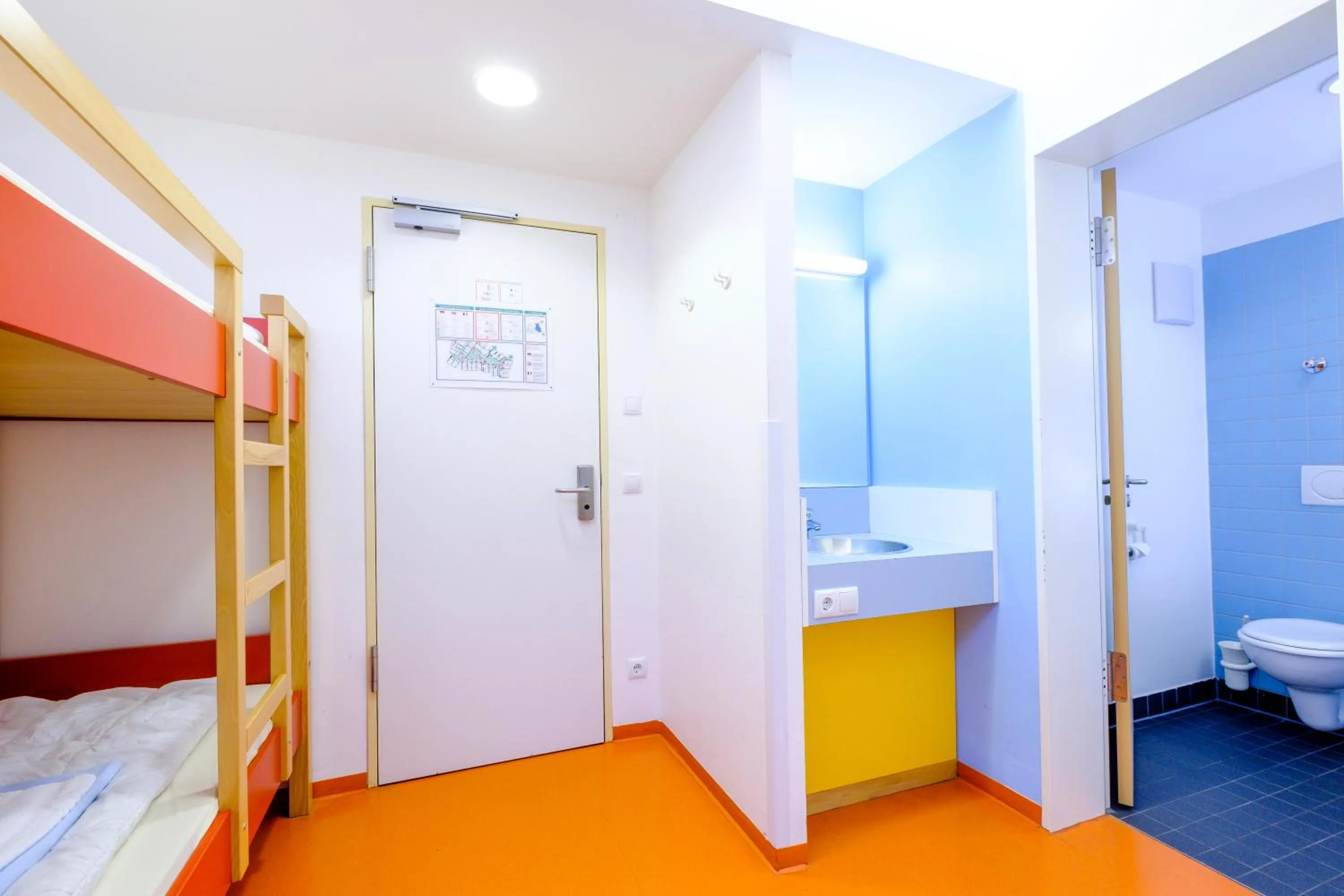 Other, Bed in HI Munich Park Youth Hostel