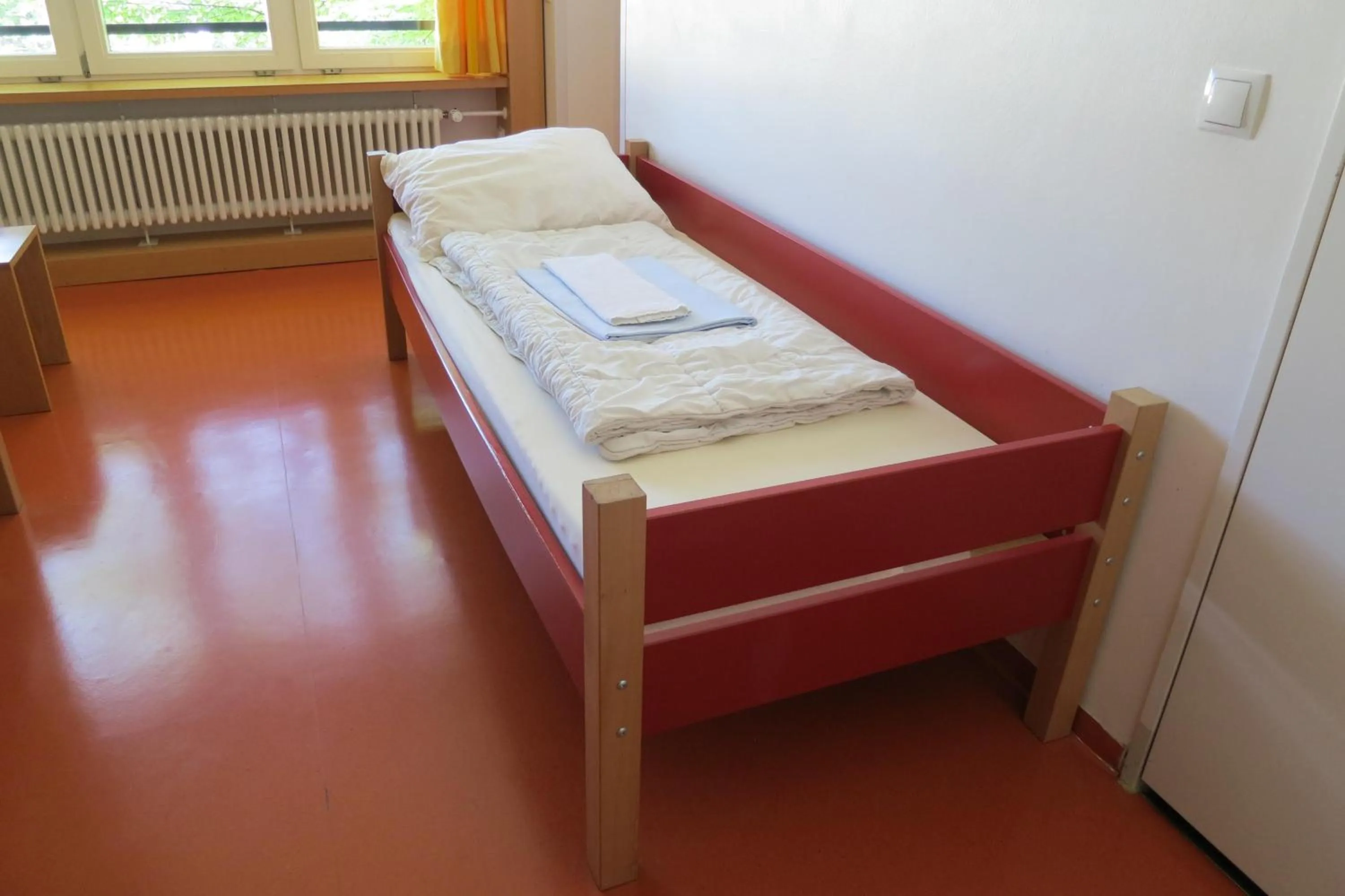 Bed in HI Munich Park Youth Hostel