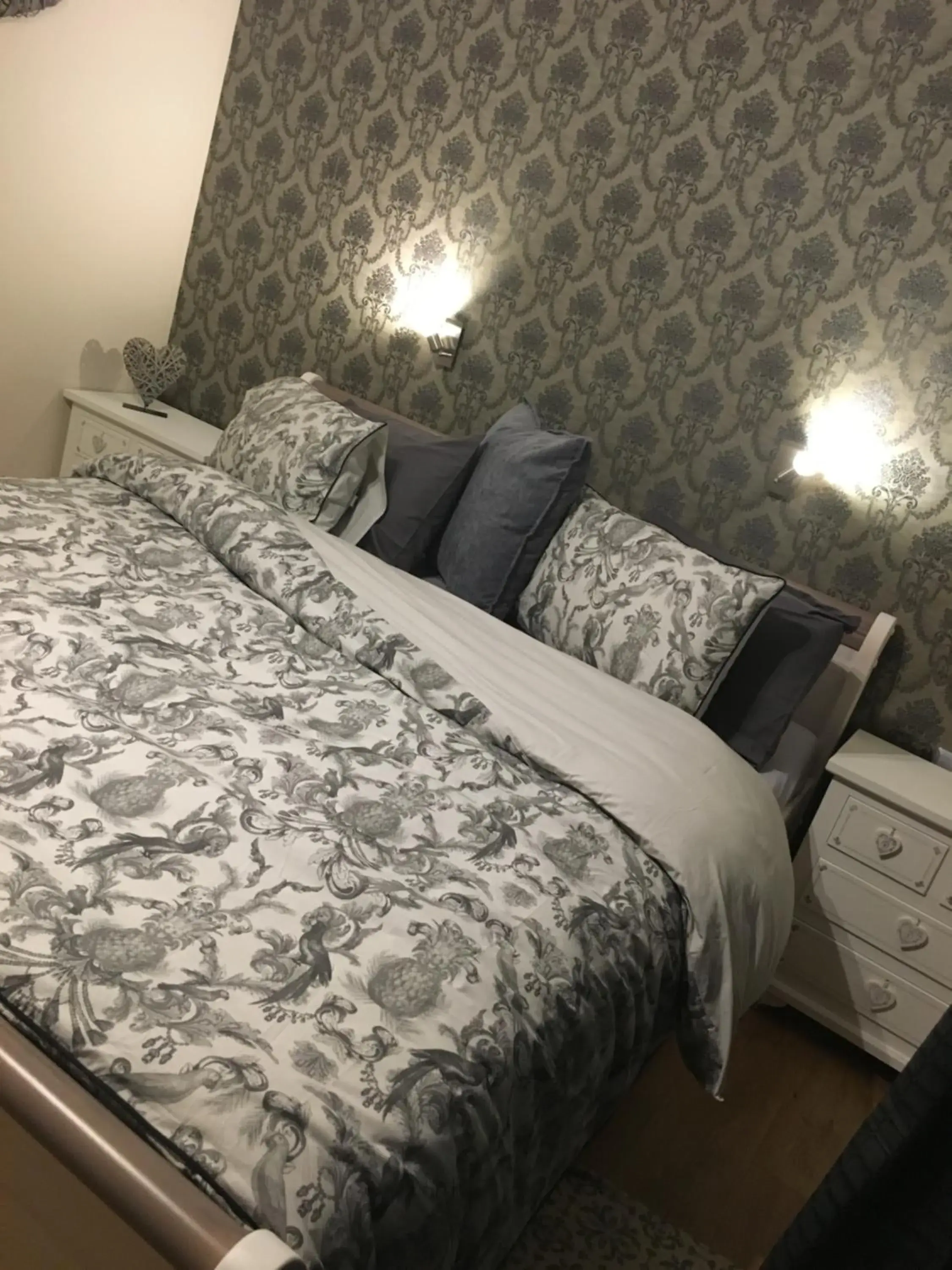 Deluxe Double Room with Balcony - single occupancy in Pension Bergseeblick Deluxe Double Room with Balcony - single occupancy in Pension Bergseeblick