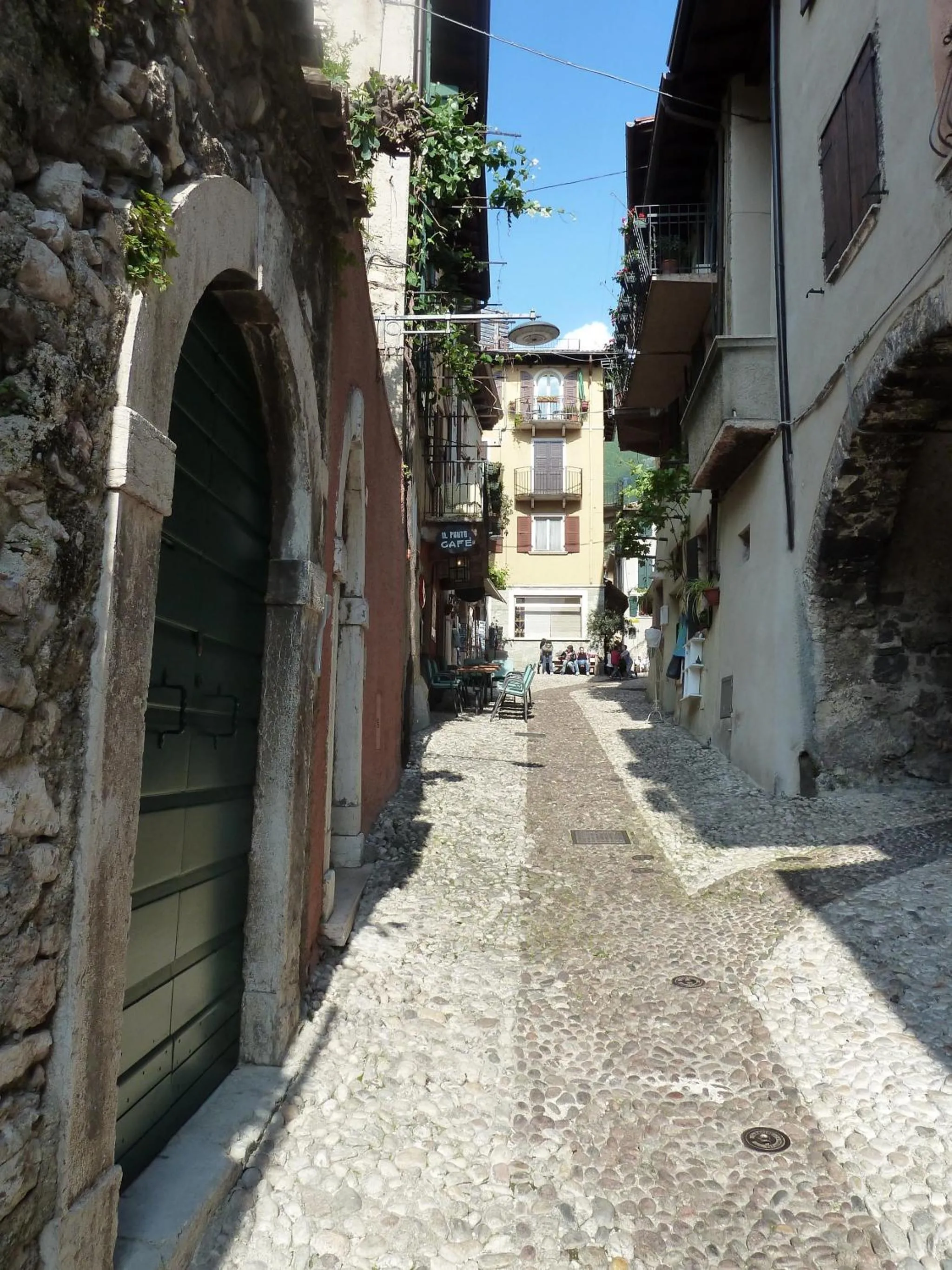 Street view in Casa Corte