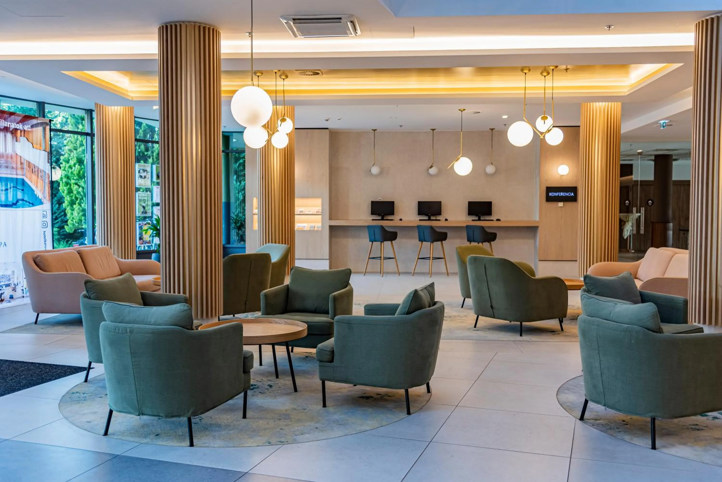 Lobby or reception in Hotel Karos Spa