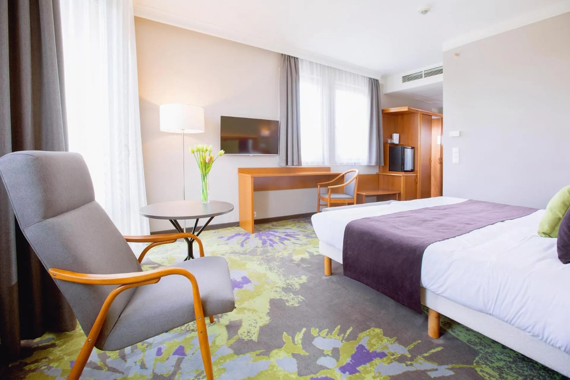 Bed in Hotel Karos Spa