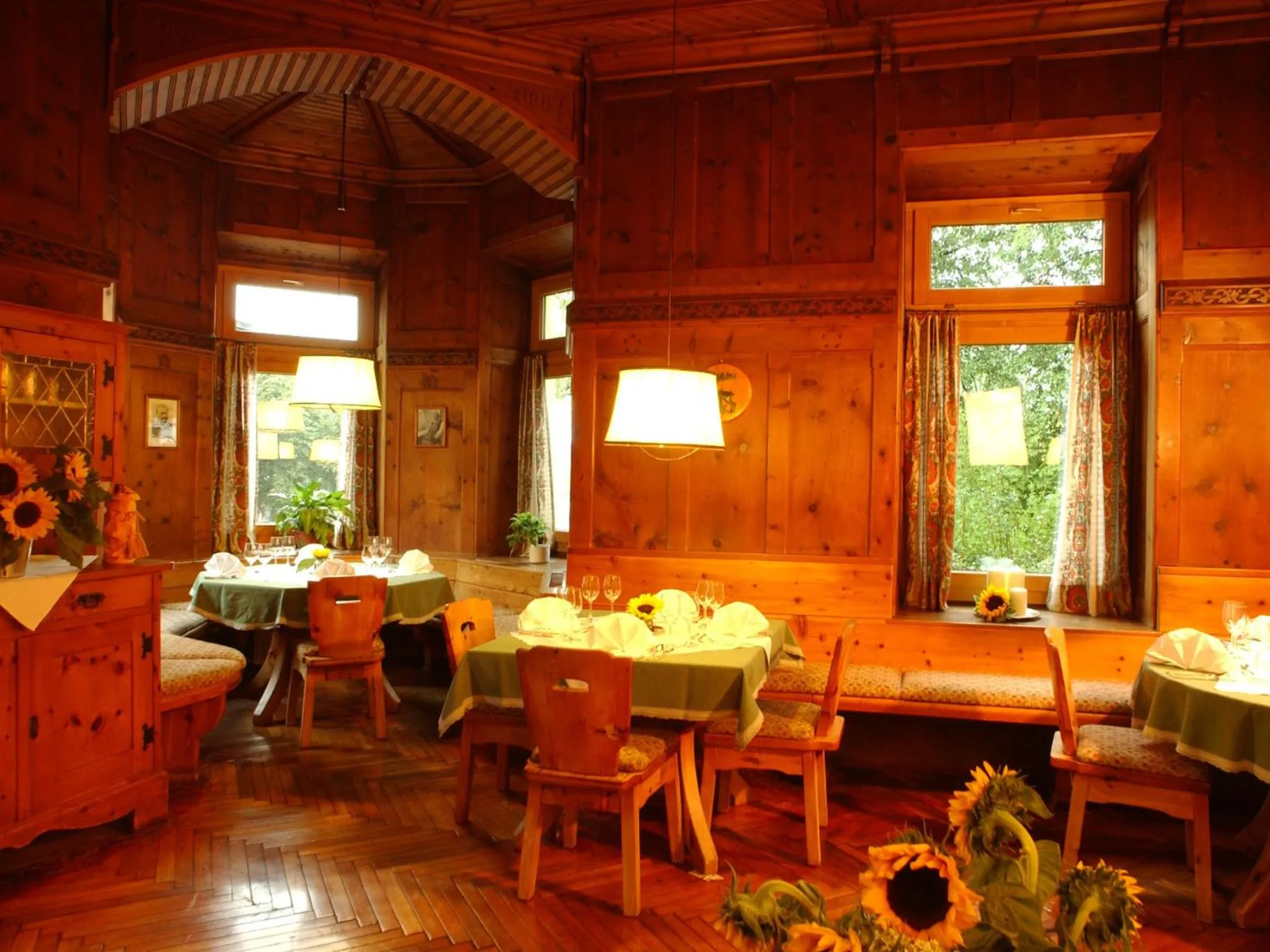 Restaurant/places to eat in Hotel 3 Mohren