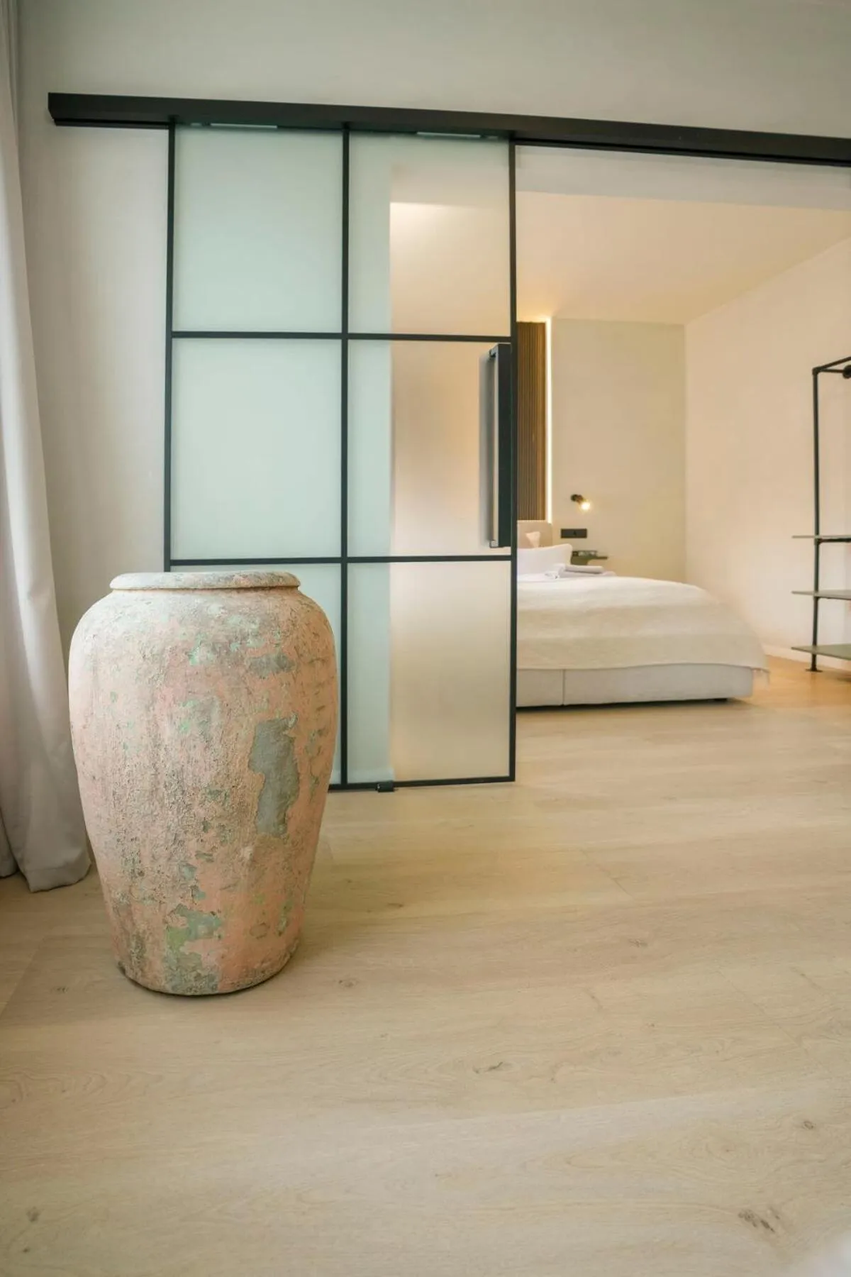 Bed in Hotel Weinhaus Kreuter