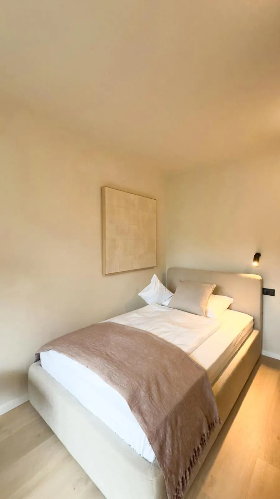 Bed in Hotel Weinhaus Kreuter