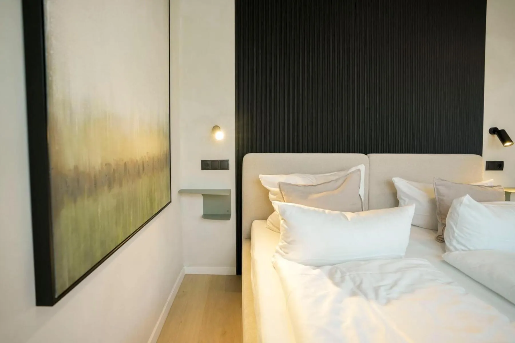 Bed in Hotel Weinhaus Kreuter