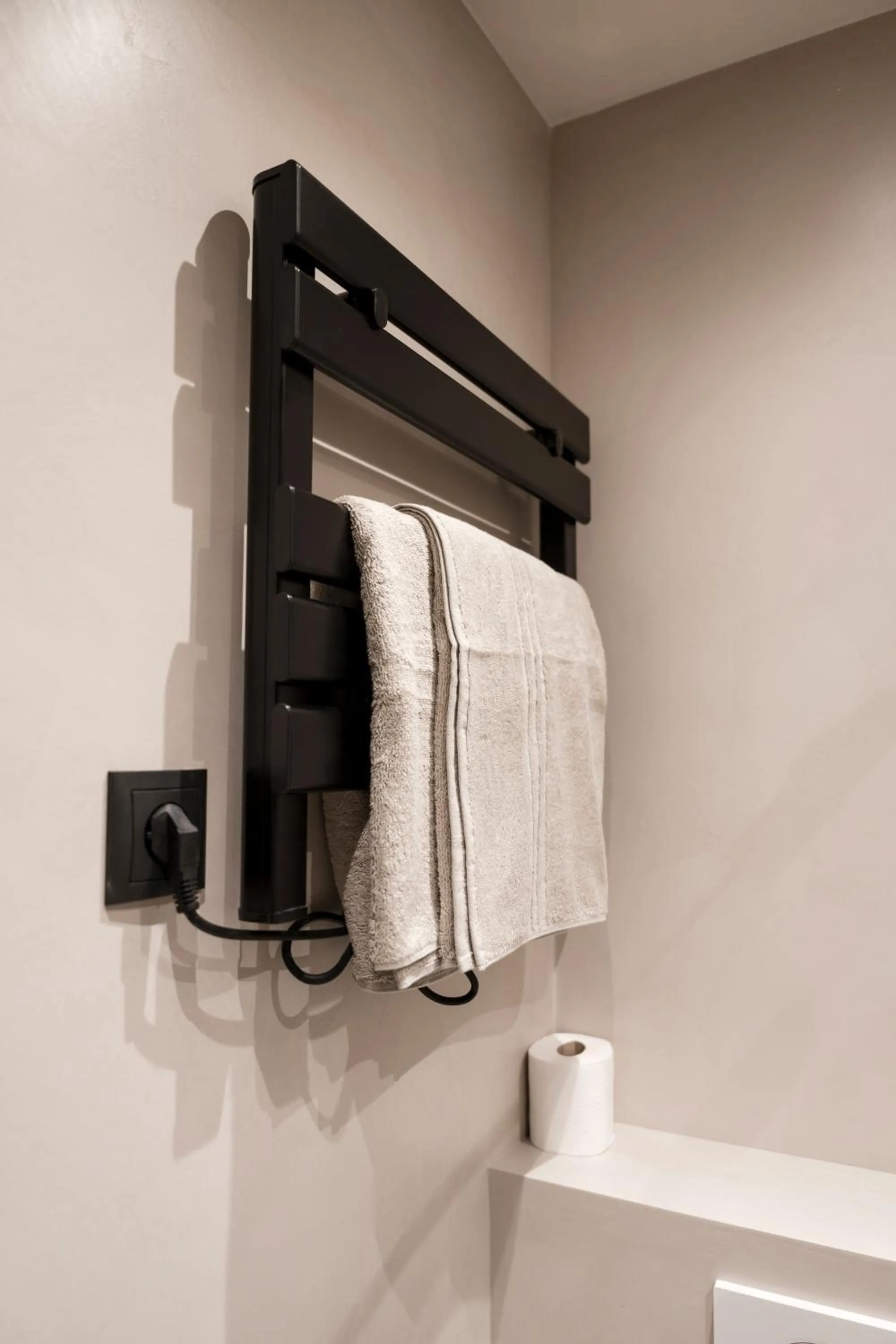 Double or Twin Room with Bathroom in Hotel Weinhaus Kreuter