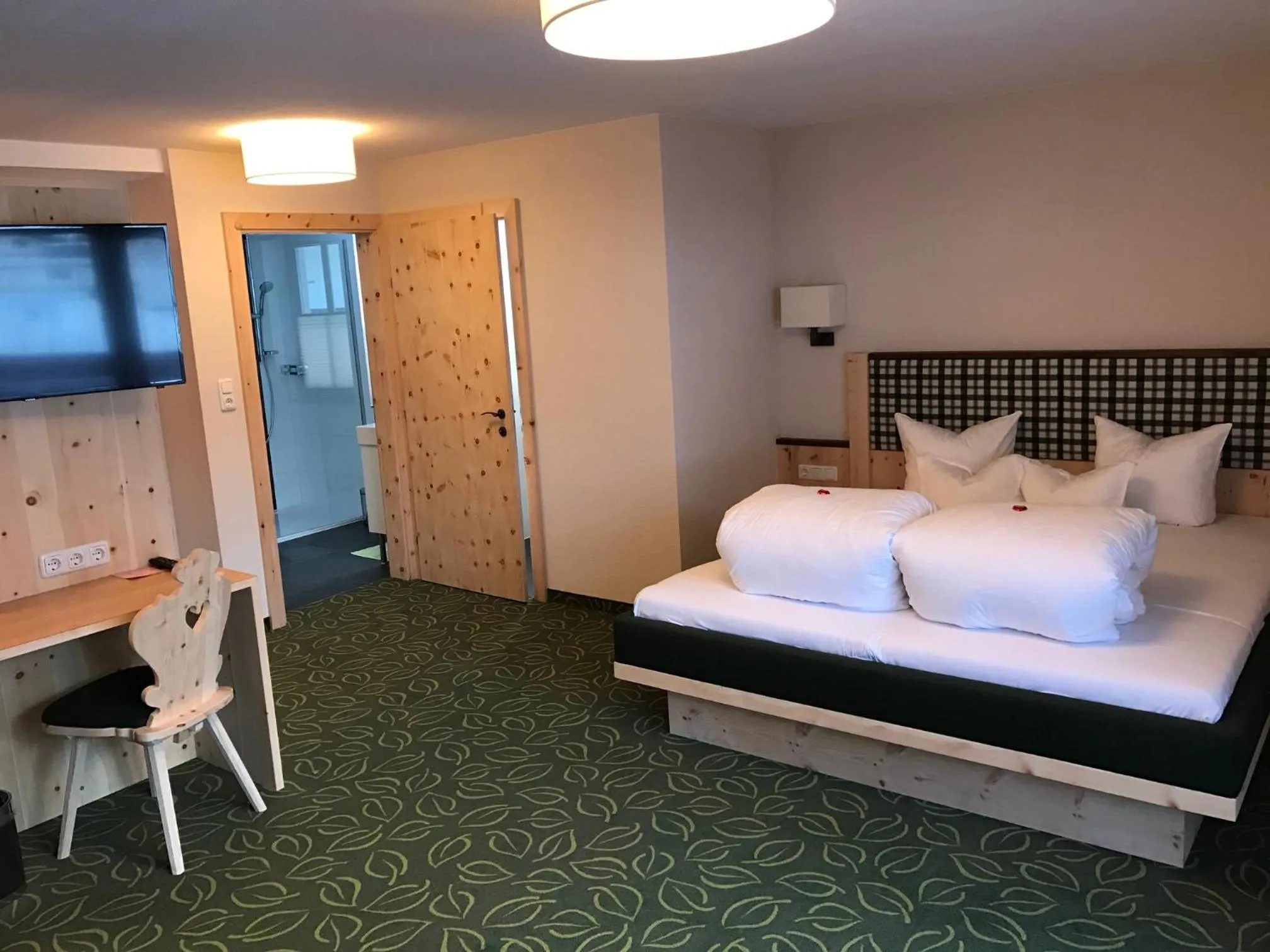 Bedroom, Bed in Hotel Gasthof Schöpf