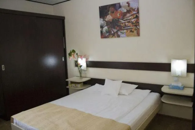 Bed in Hotel Rapsodia City Center