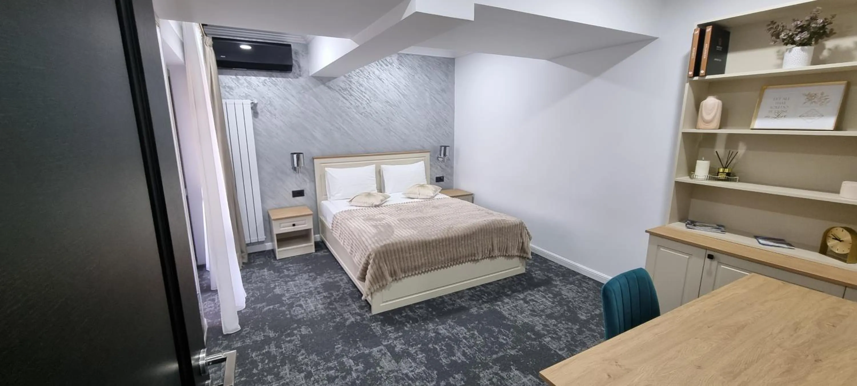 Bed in Hotel Rapsodia City Center