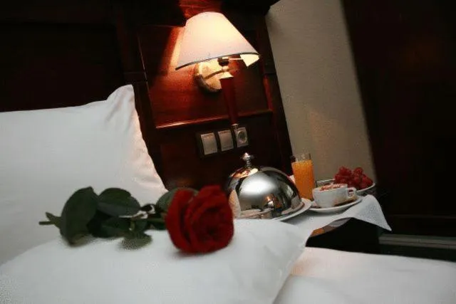 Decorative detail, Bed in Hotel Rapsodia City Center