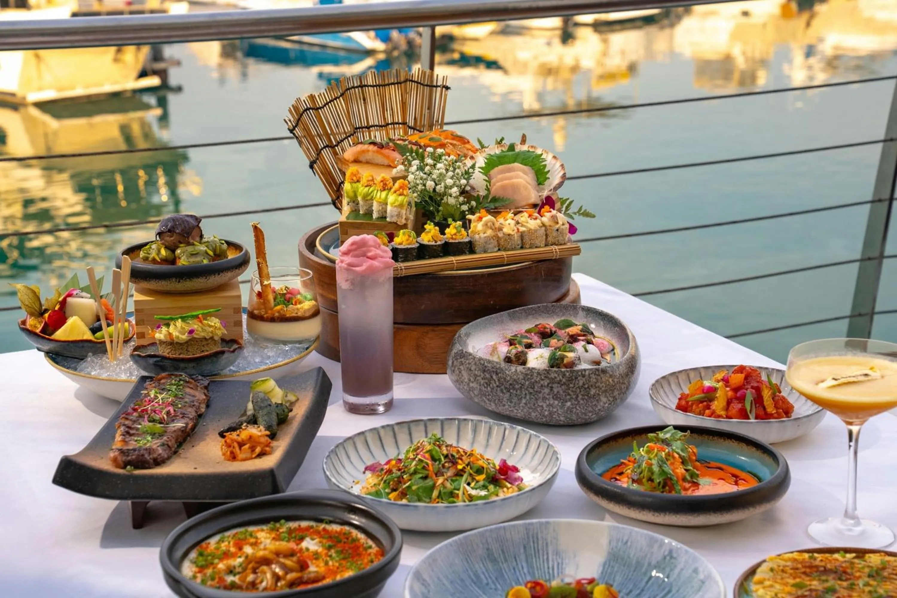 Lounge or bar in The Ritz-Carlton, Doha