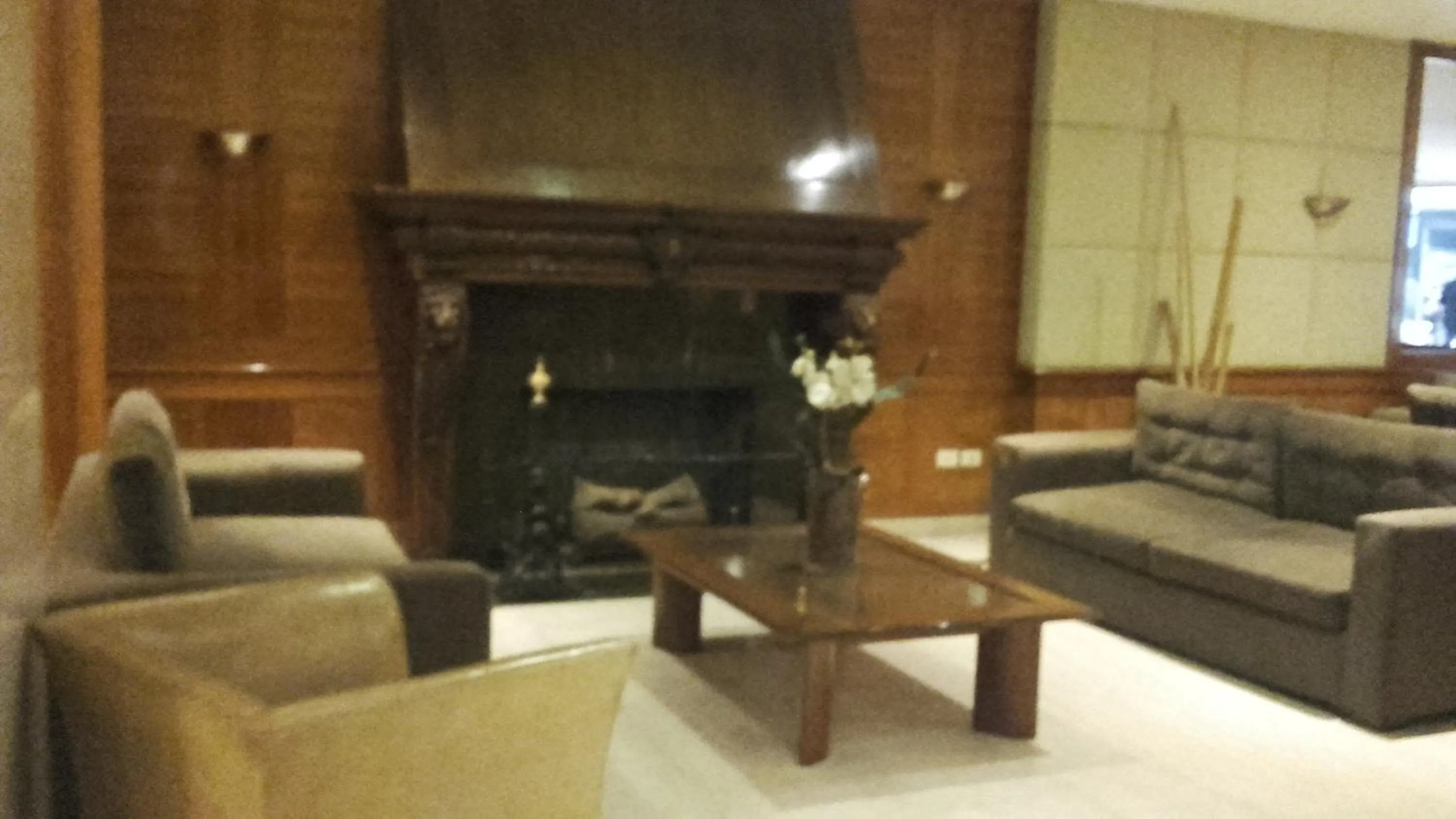 Seating area in Lafayette Hotel