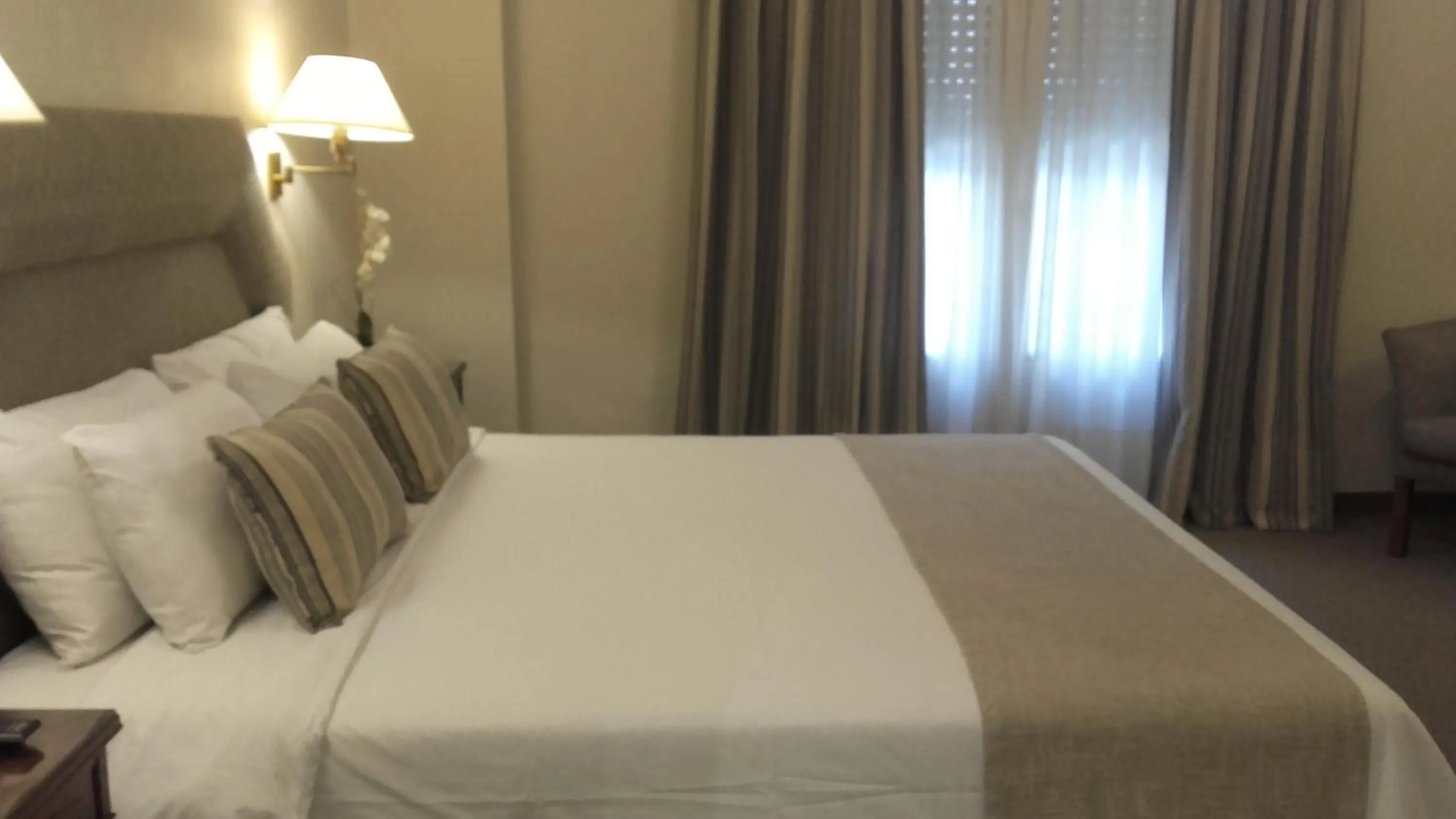 Bed in Lafayette Hotel