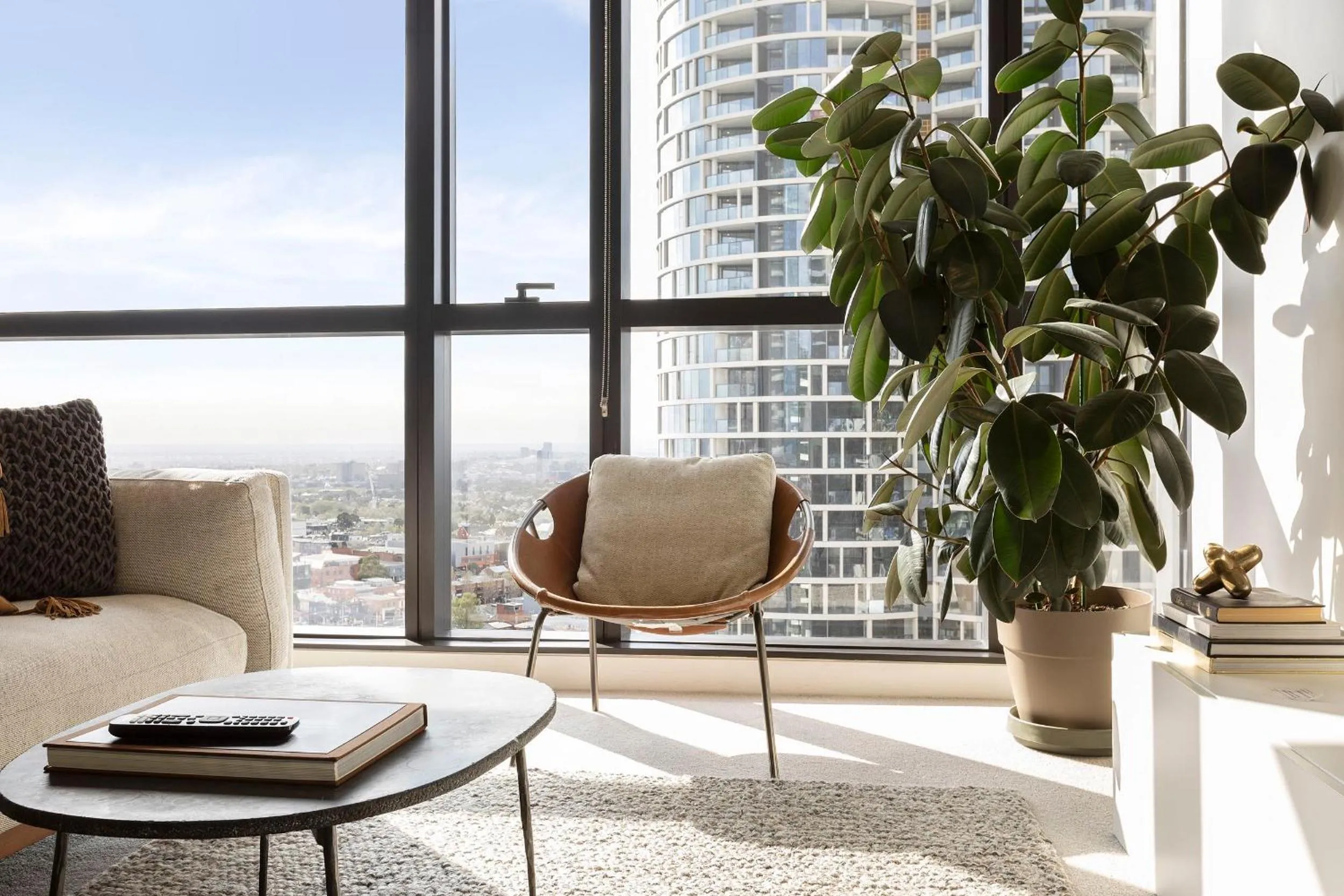 Luxuria Apartments - Fulton Lane
