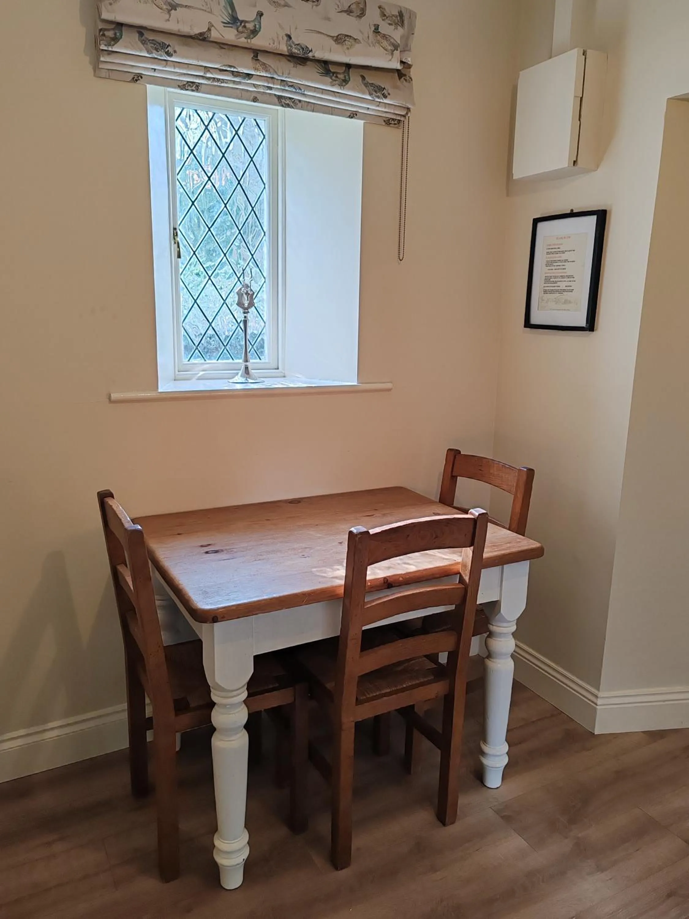 Dining area in Raheen House Hotel