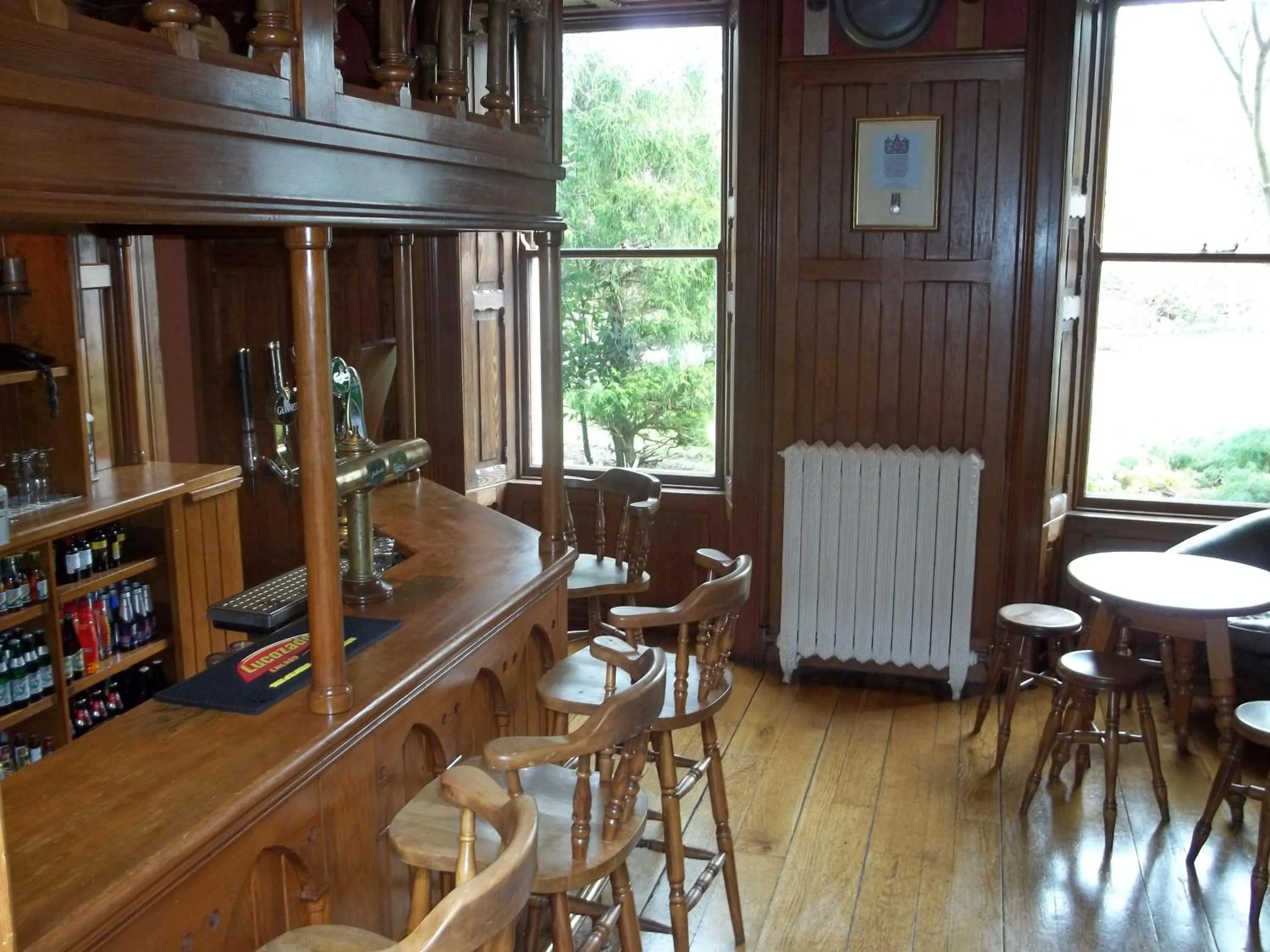 Lounge or bar in Raheen House Hotel