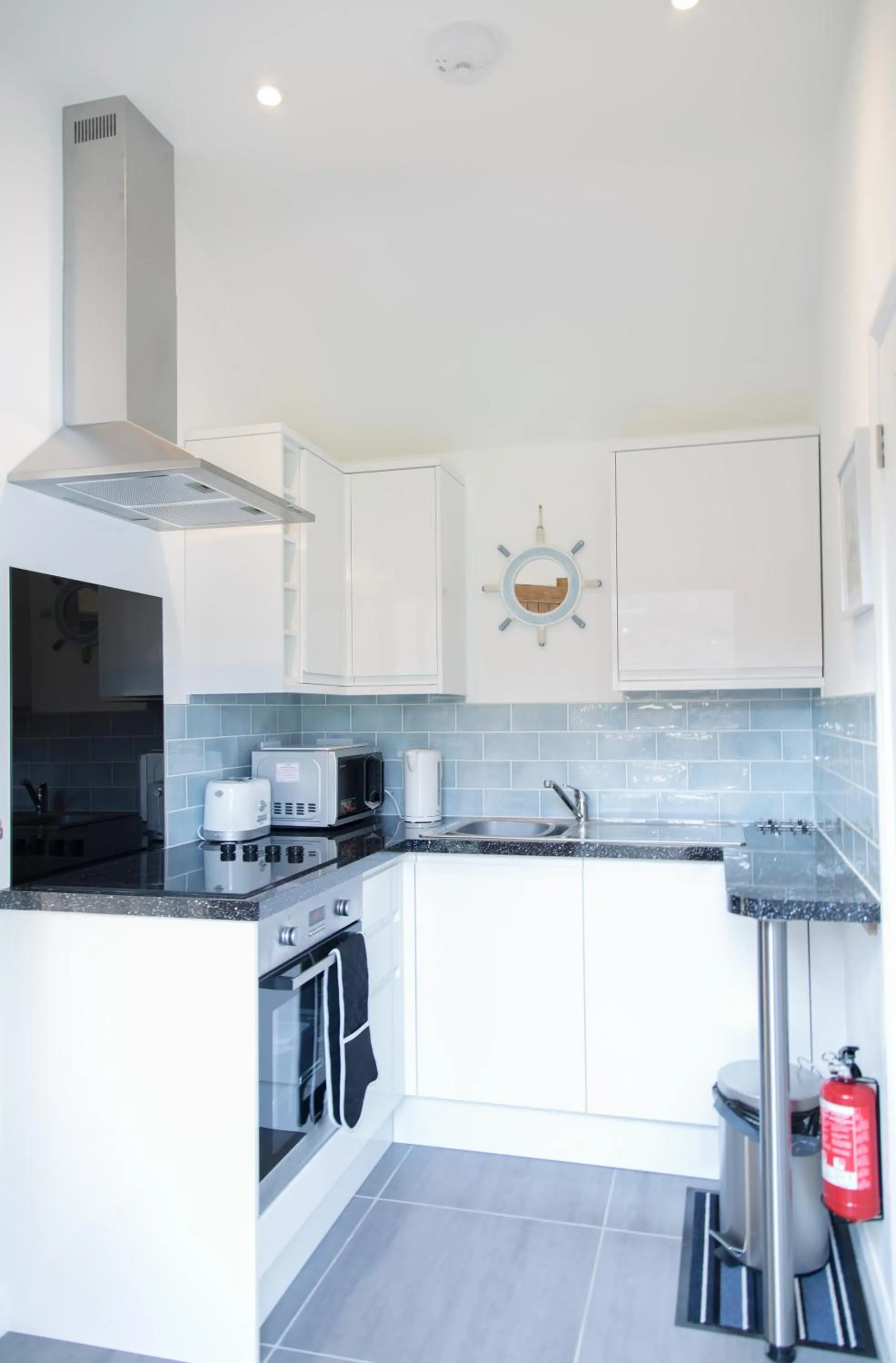 Kitchen or kitchenette in Linden House