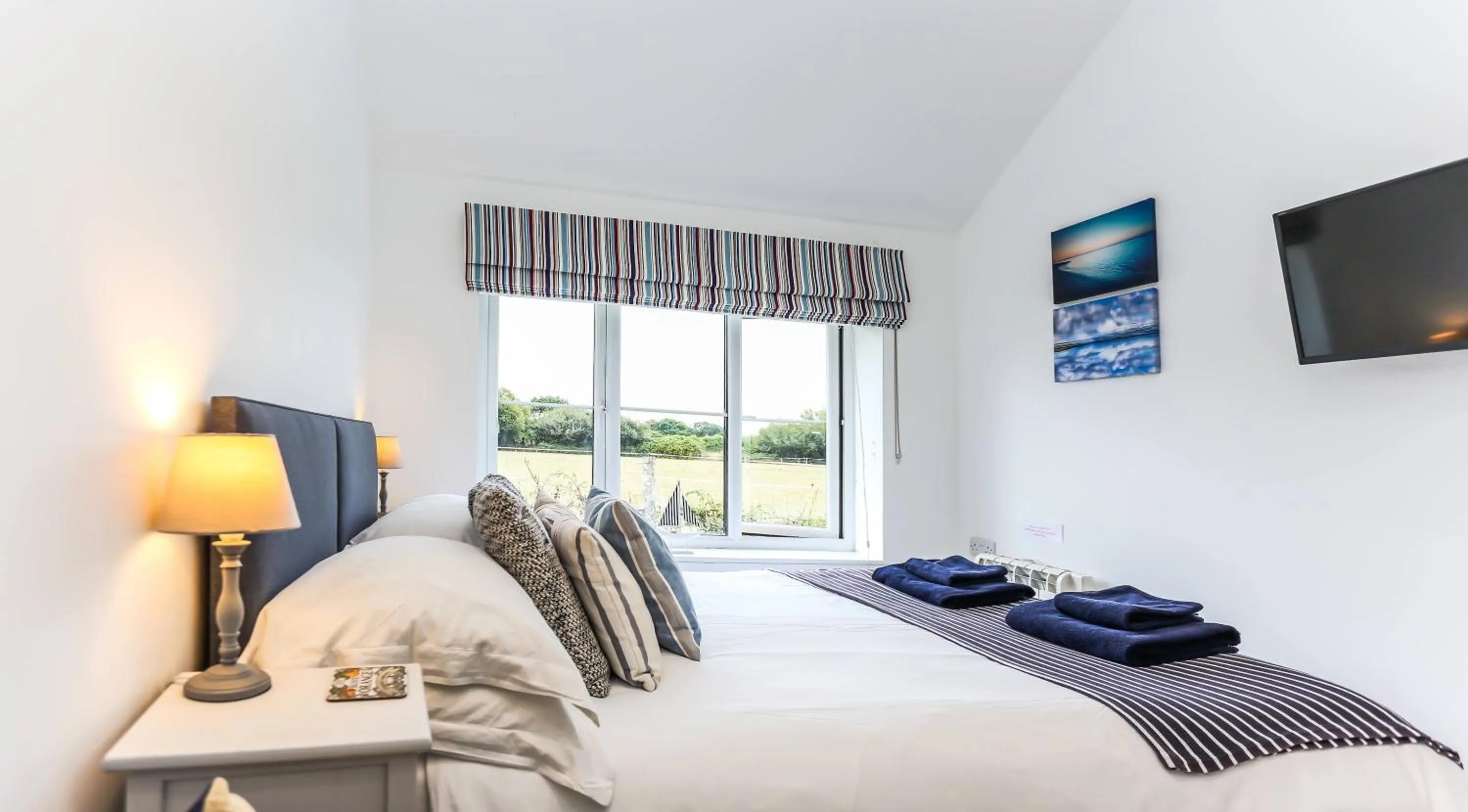 Bed in Linden House