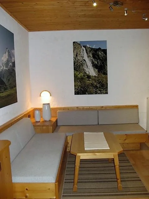 Living room, Bed in Ferienhof Haderlehn