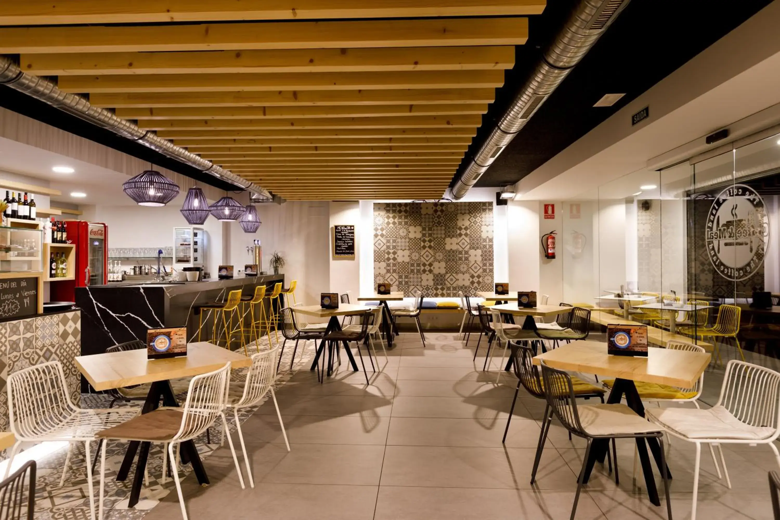 Lounge or bar in Hotel Val Convention Lounge or bar in Hotel Val Convention